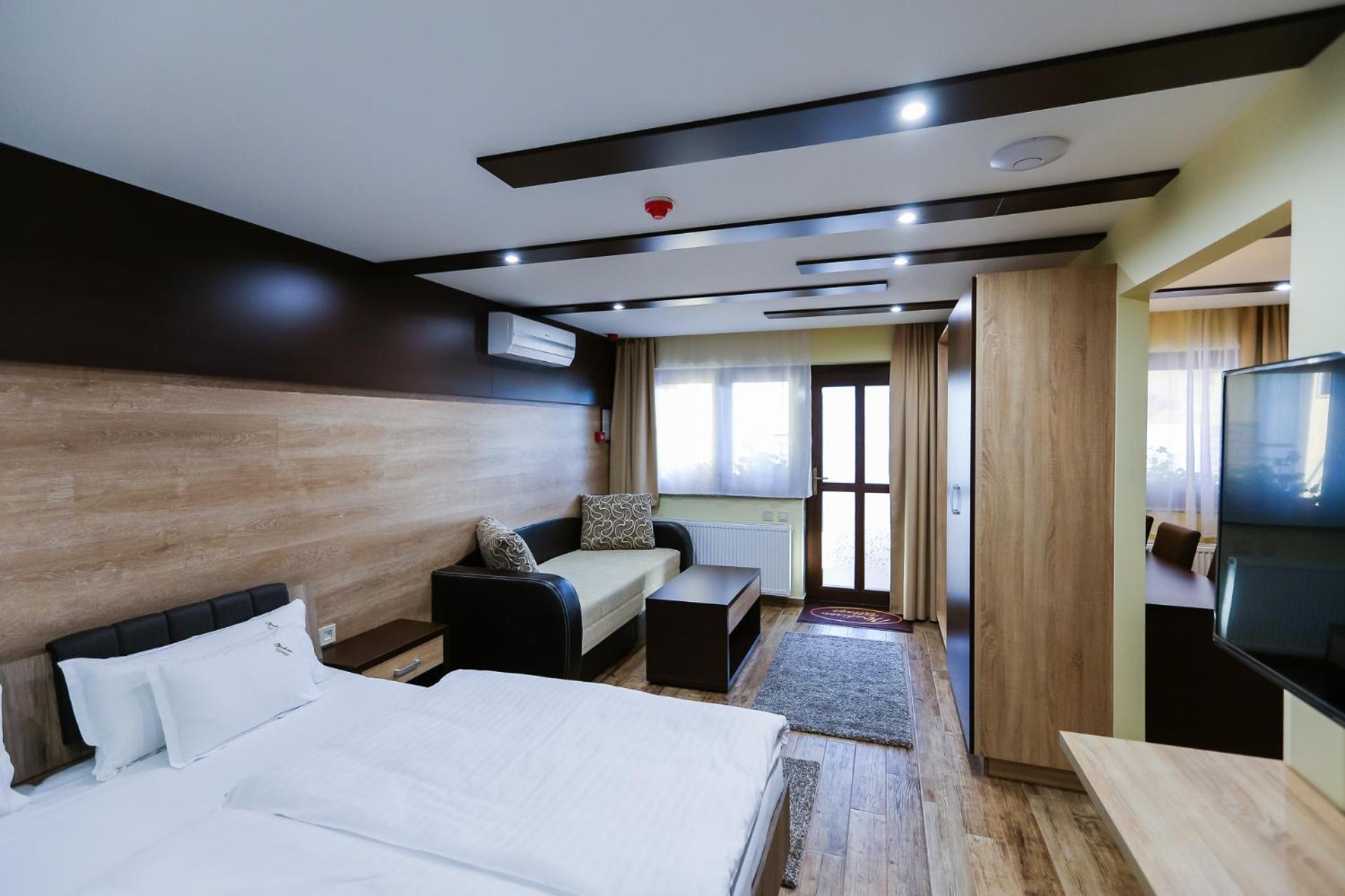 Apartment - Photo 12