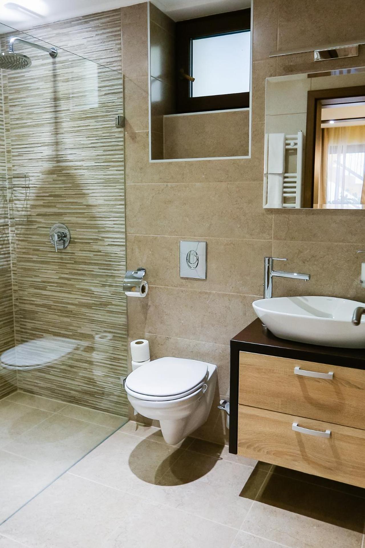 Apartment - Photo 4