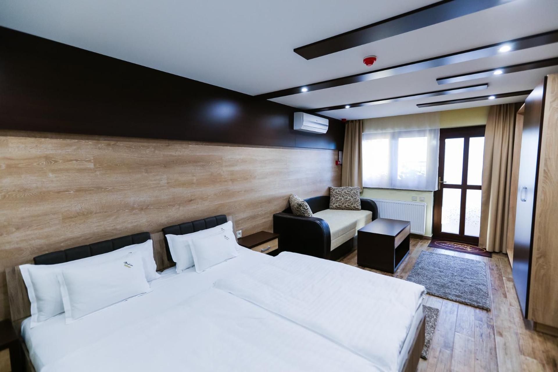 Apartment - Photo 8