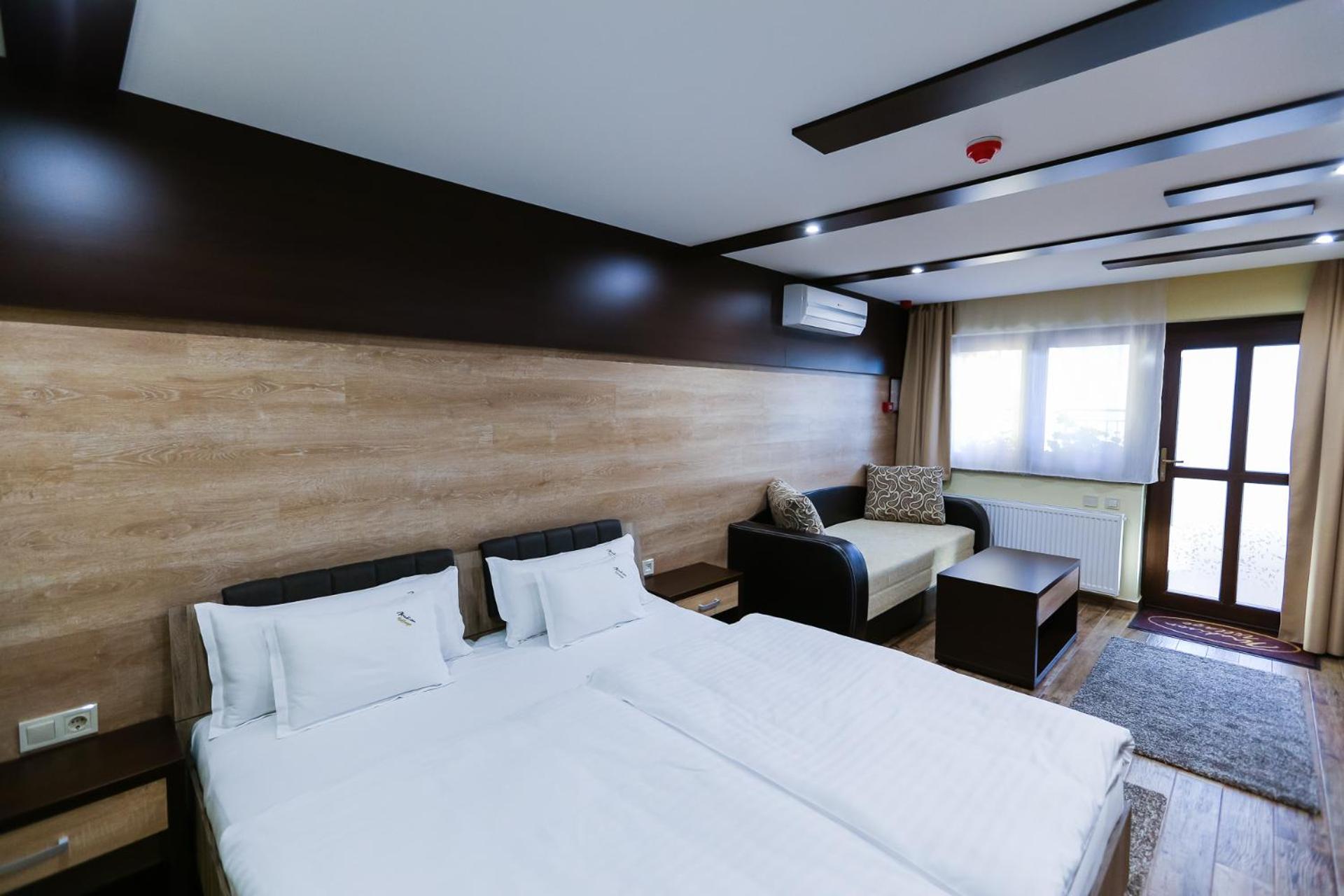 Apartment - Photo 9