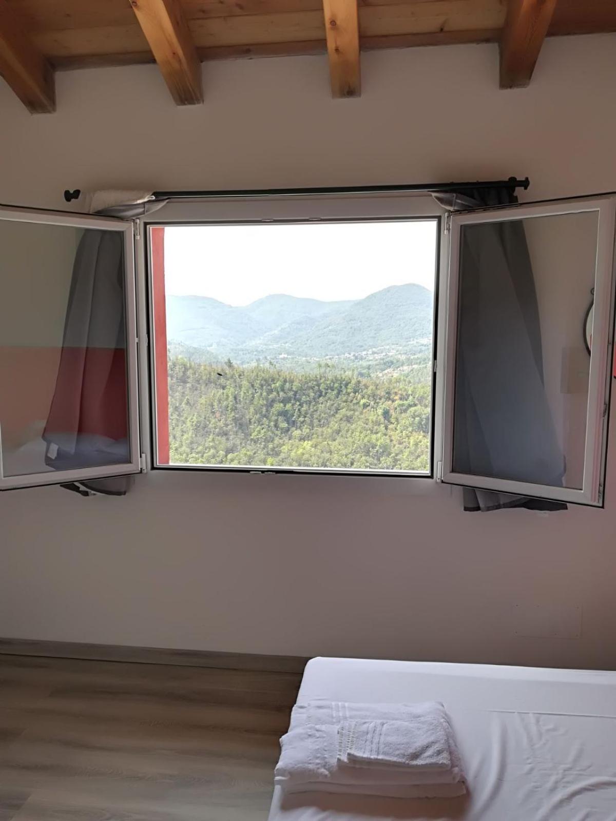 Triple Room with Private Bathroom - Photo 3