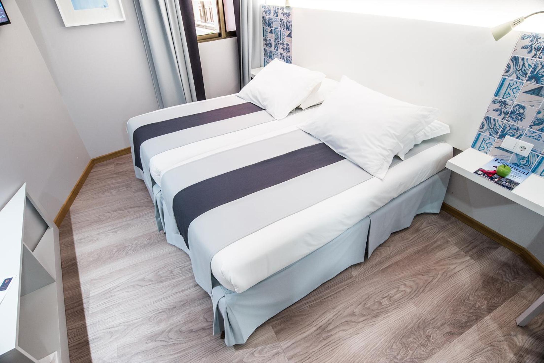 Small Single Room