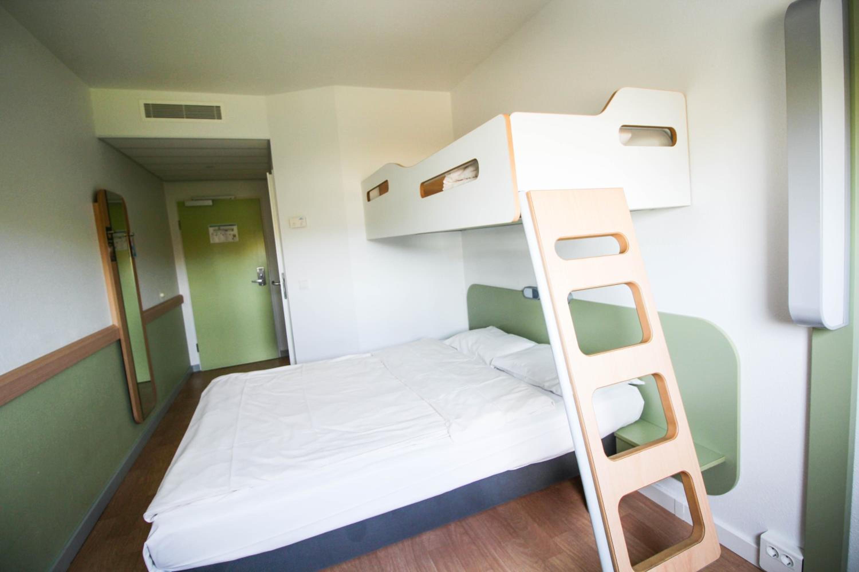 Standard  Room - Photo 1