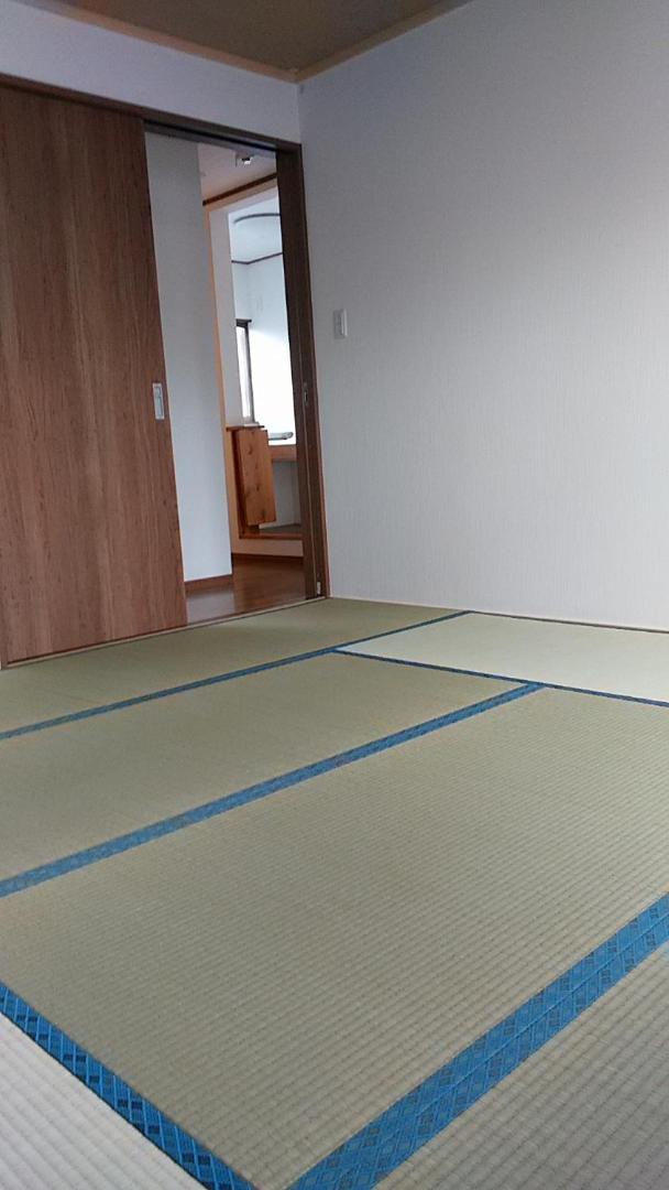 Standard Family Room - Photo 7