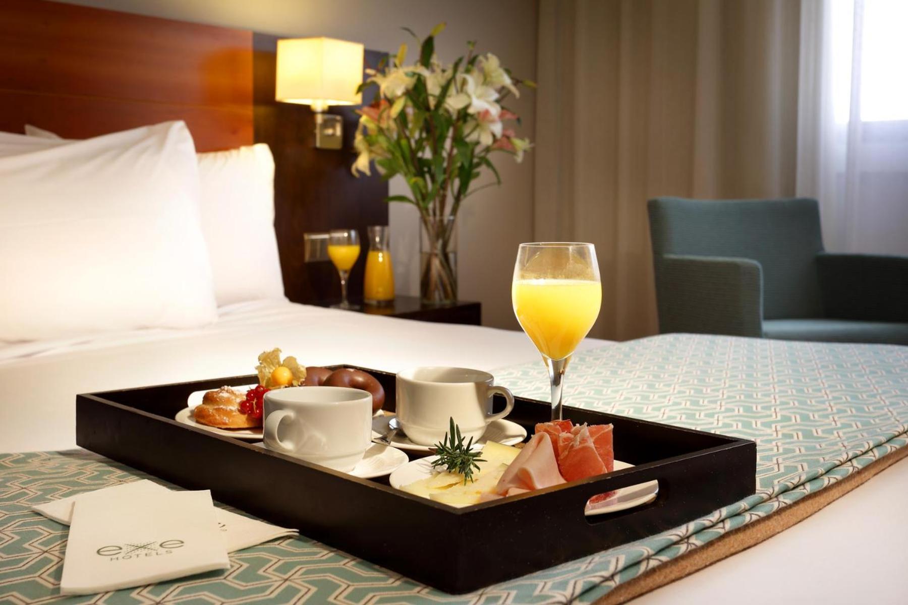 King Suite with Spa Bath