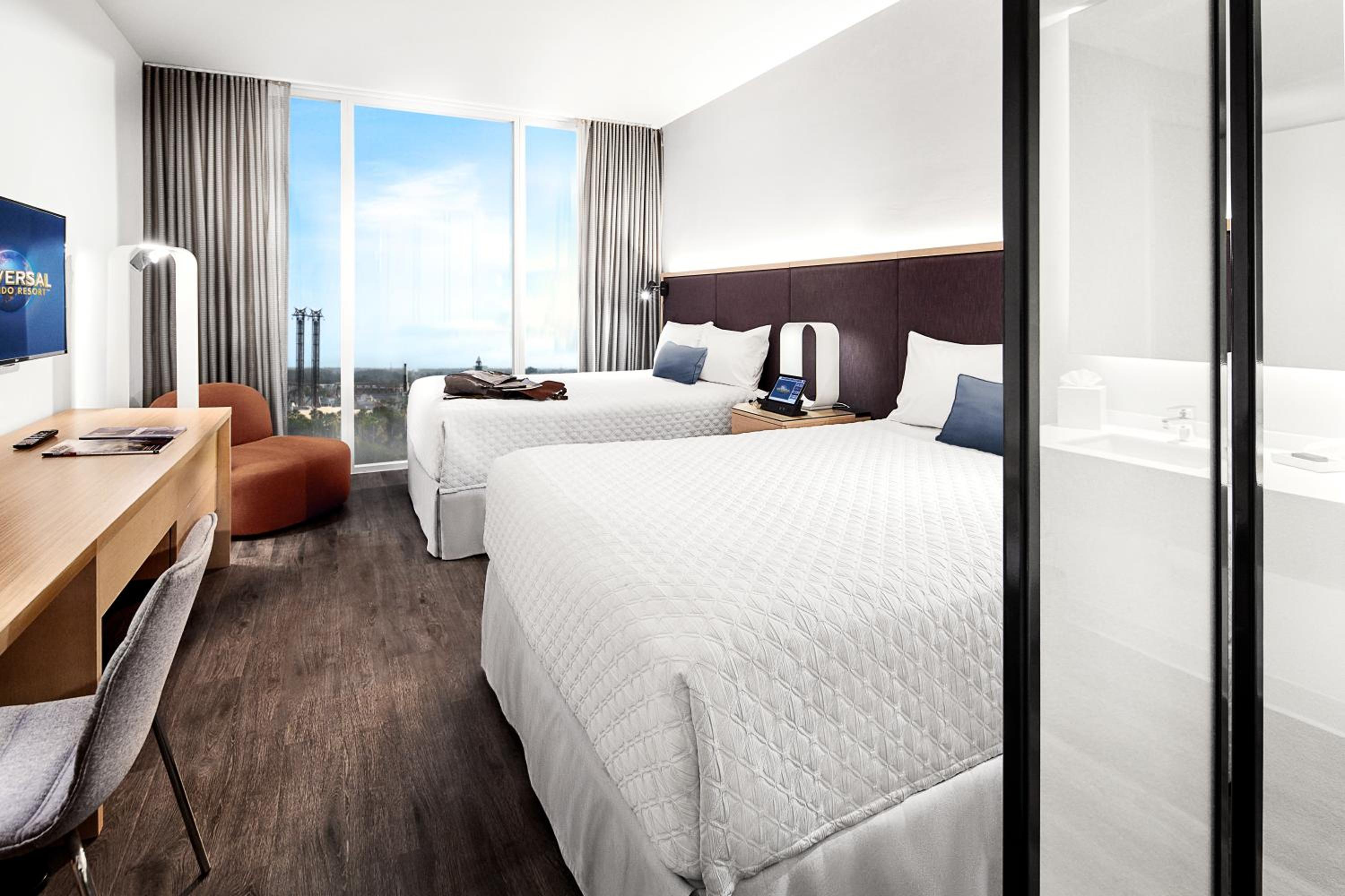 Queen Room with Two Queen Beds - View (Includes Early Park Admission*) - Photo 1