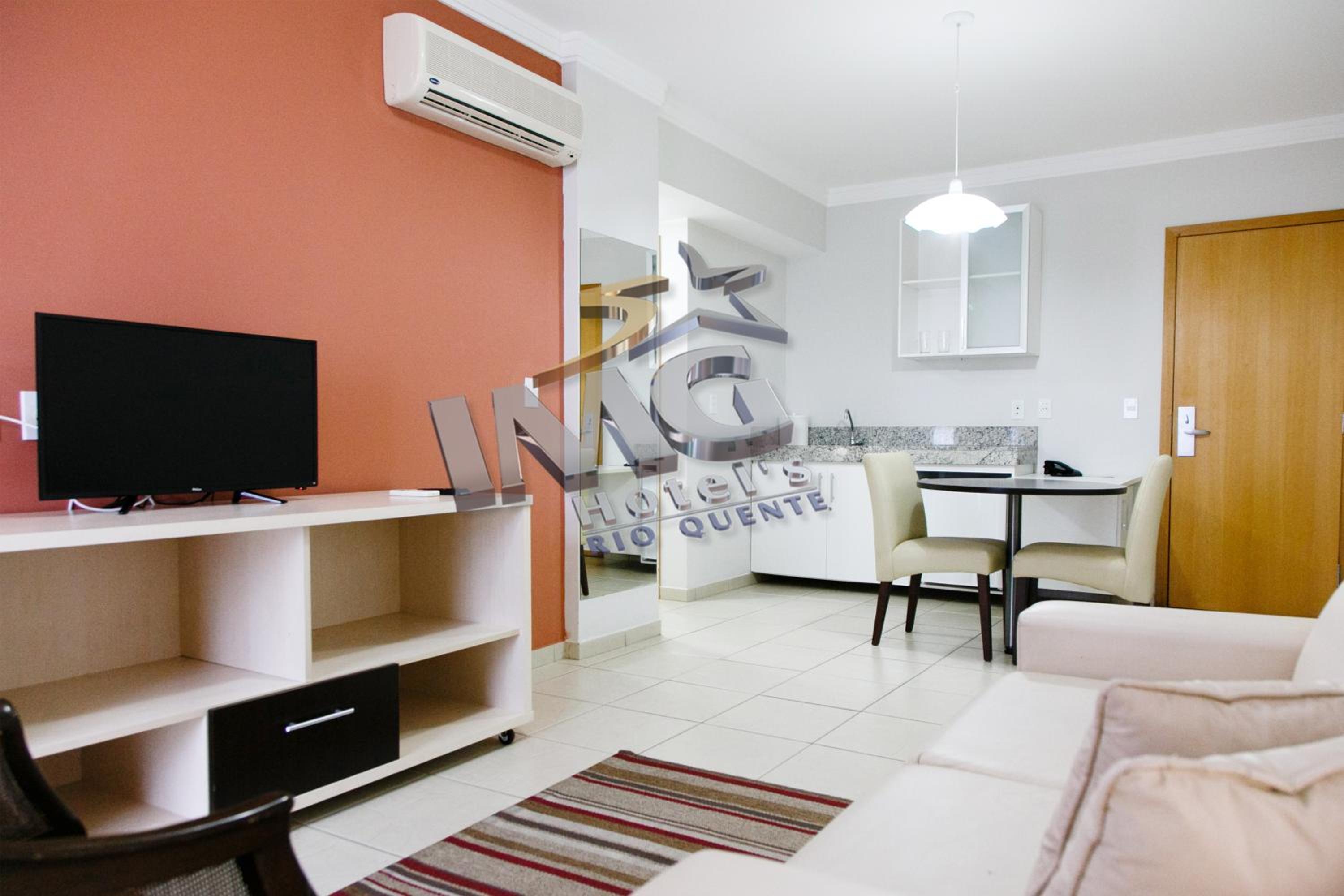 One-Bedroom Apartment photo 3