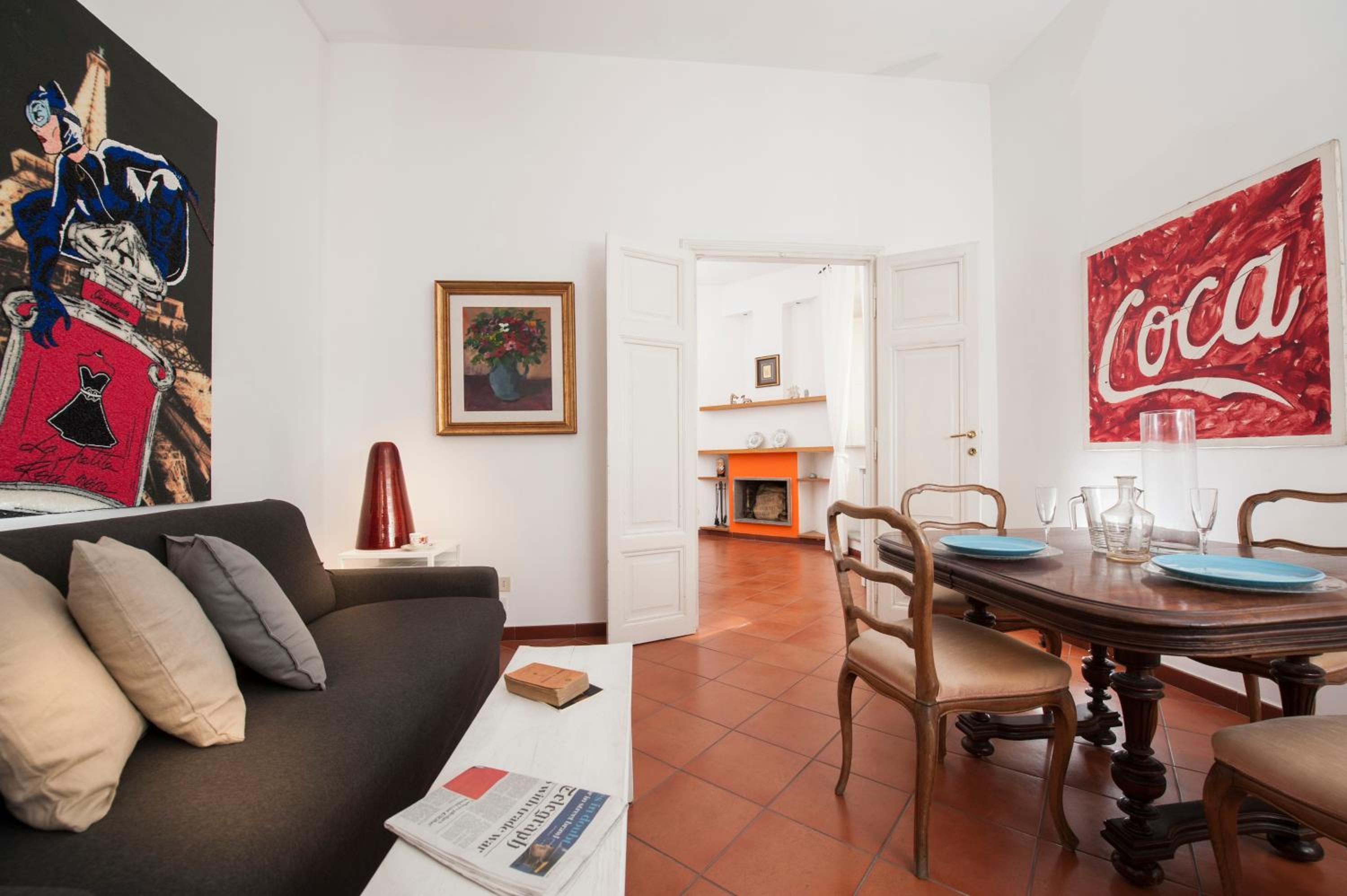 Deluxe Apartment
