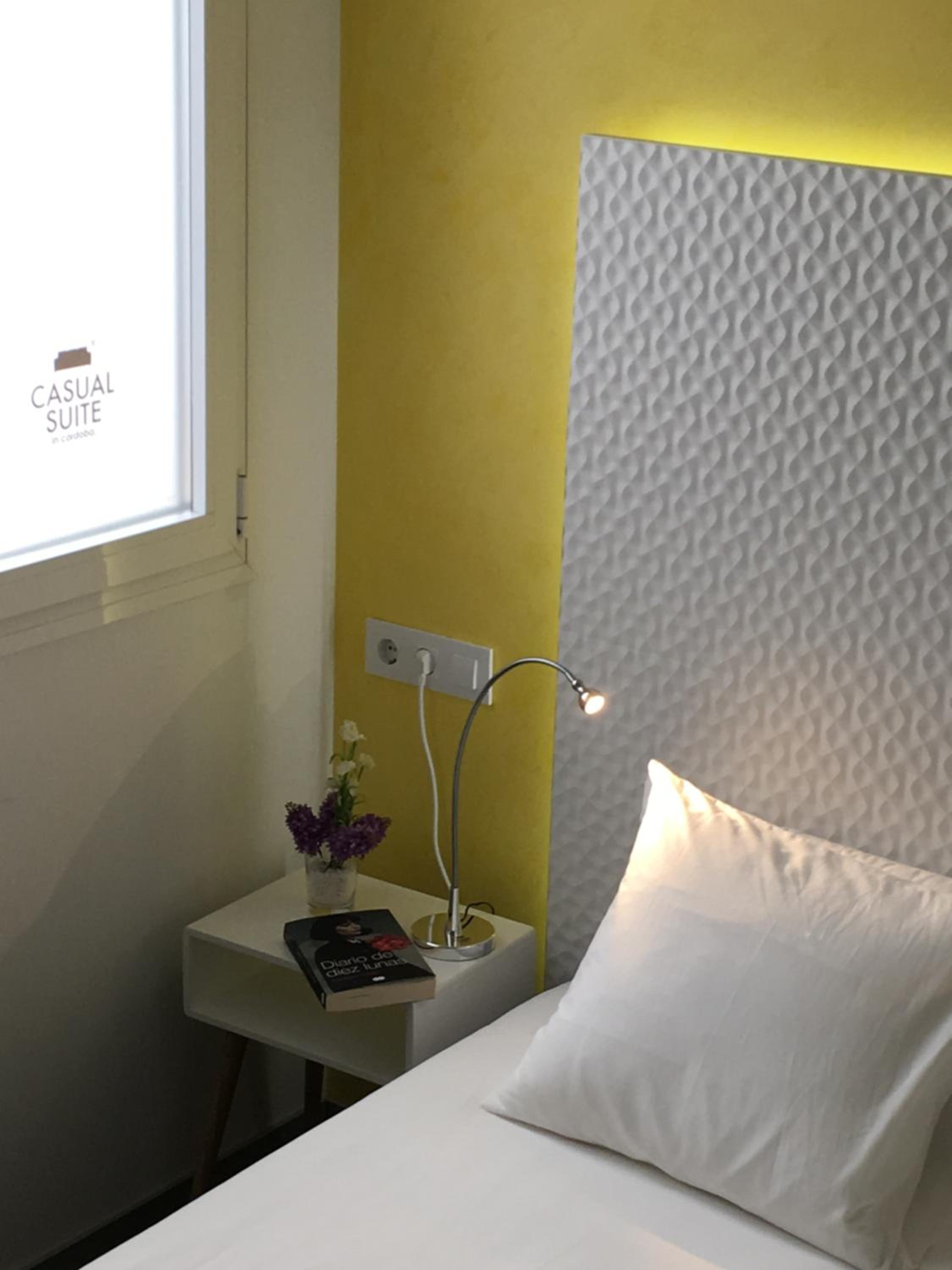 Twin Room - Photo 8