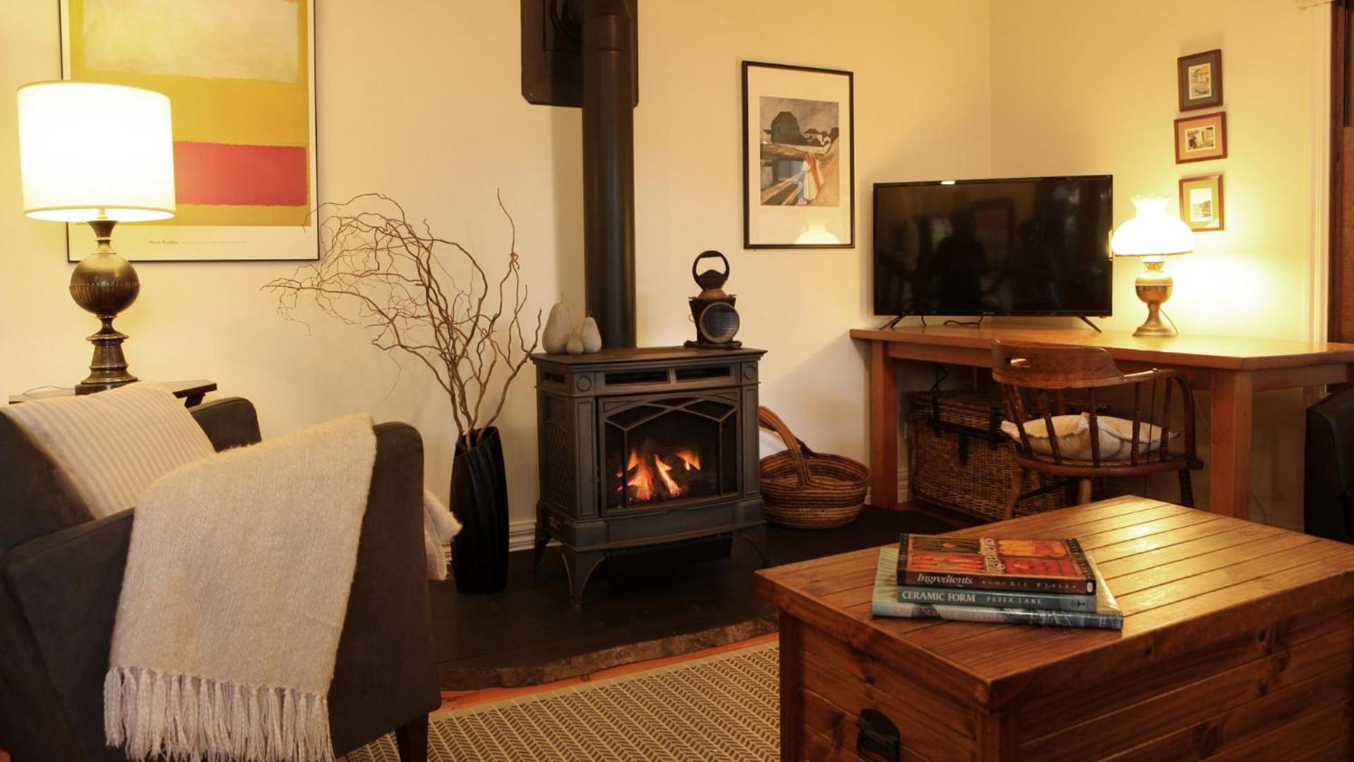 One-Bedroom House photo 1