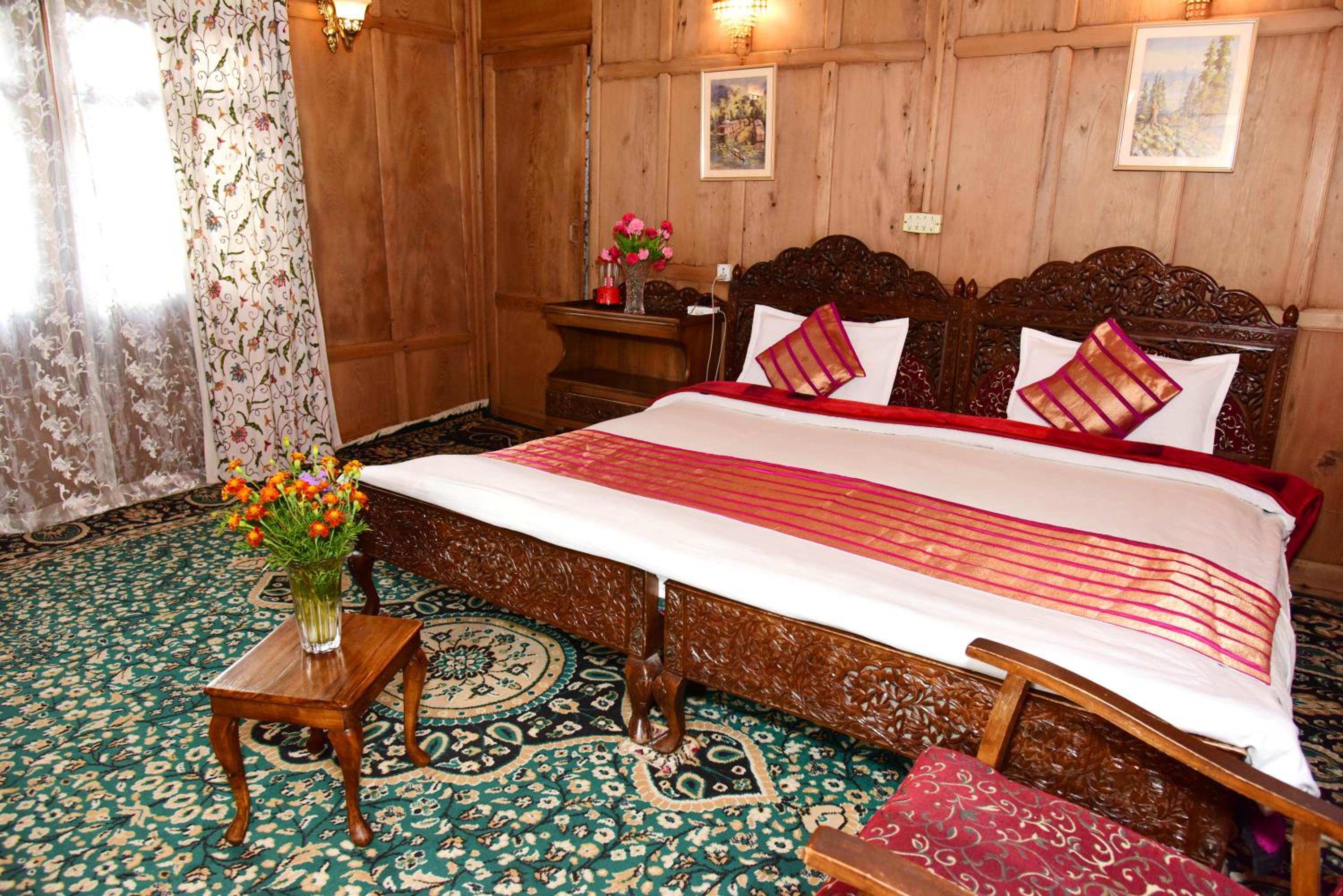 Super Deluxe Double Room photo 2