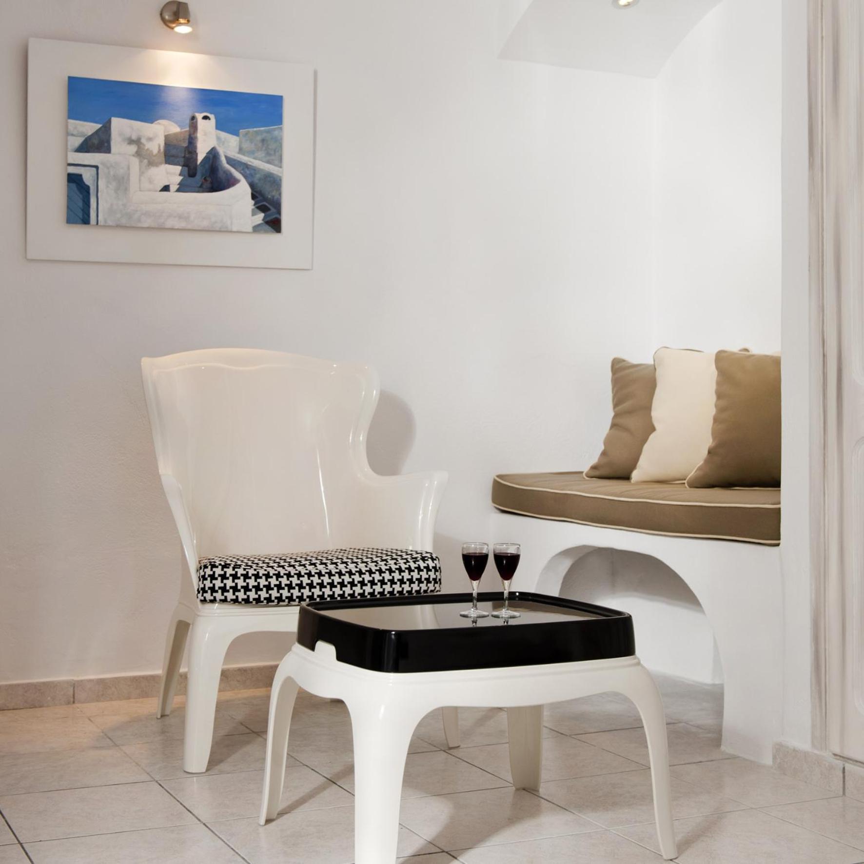 Superior Double Room with Caldera and Sunset View