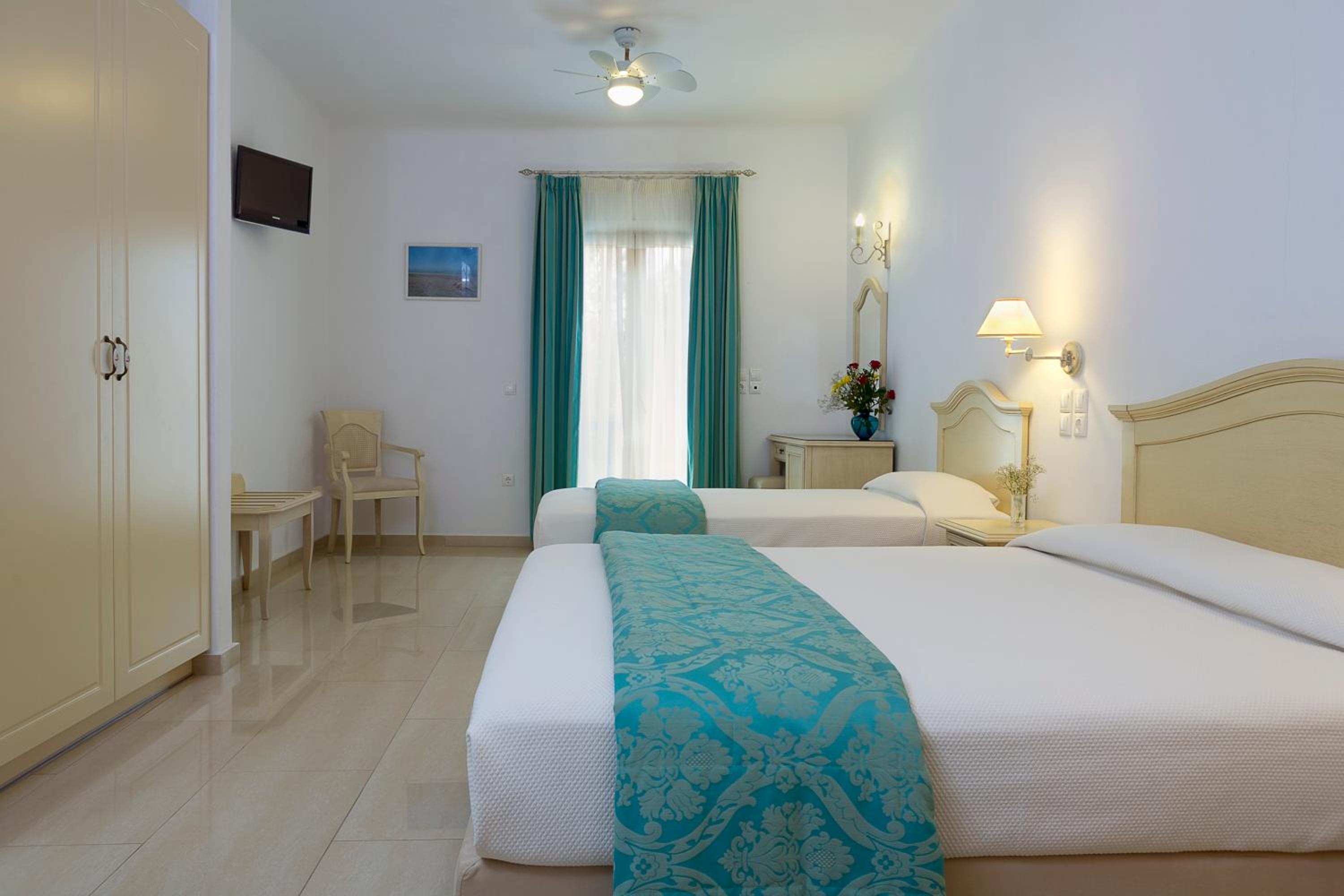 Superior Triple Room - Photo 6