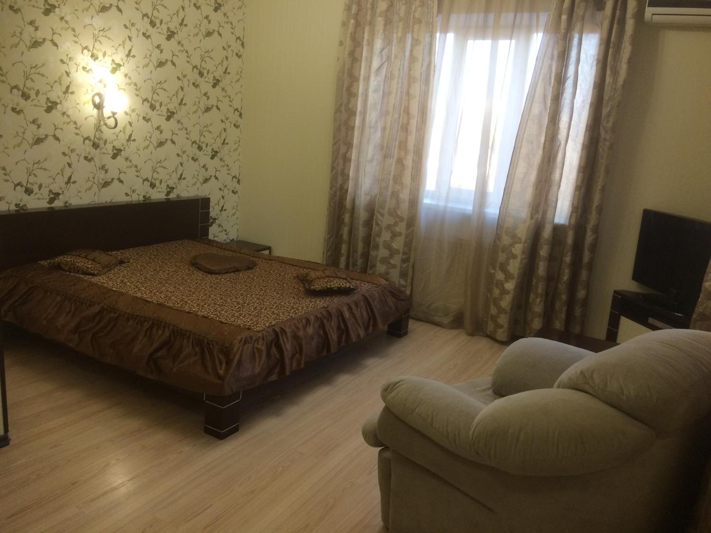 Large Double Room