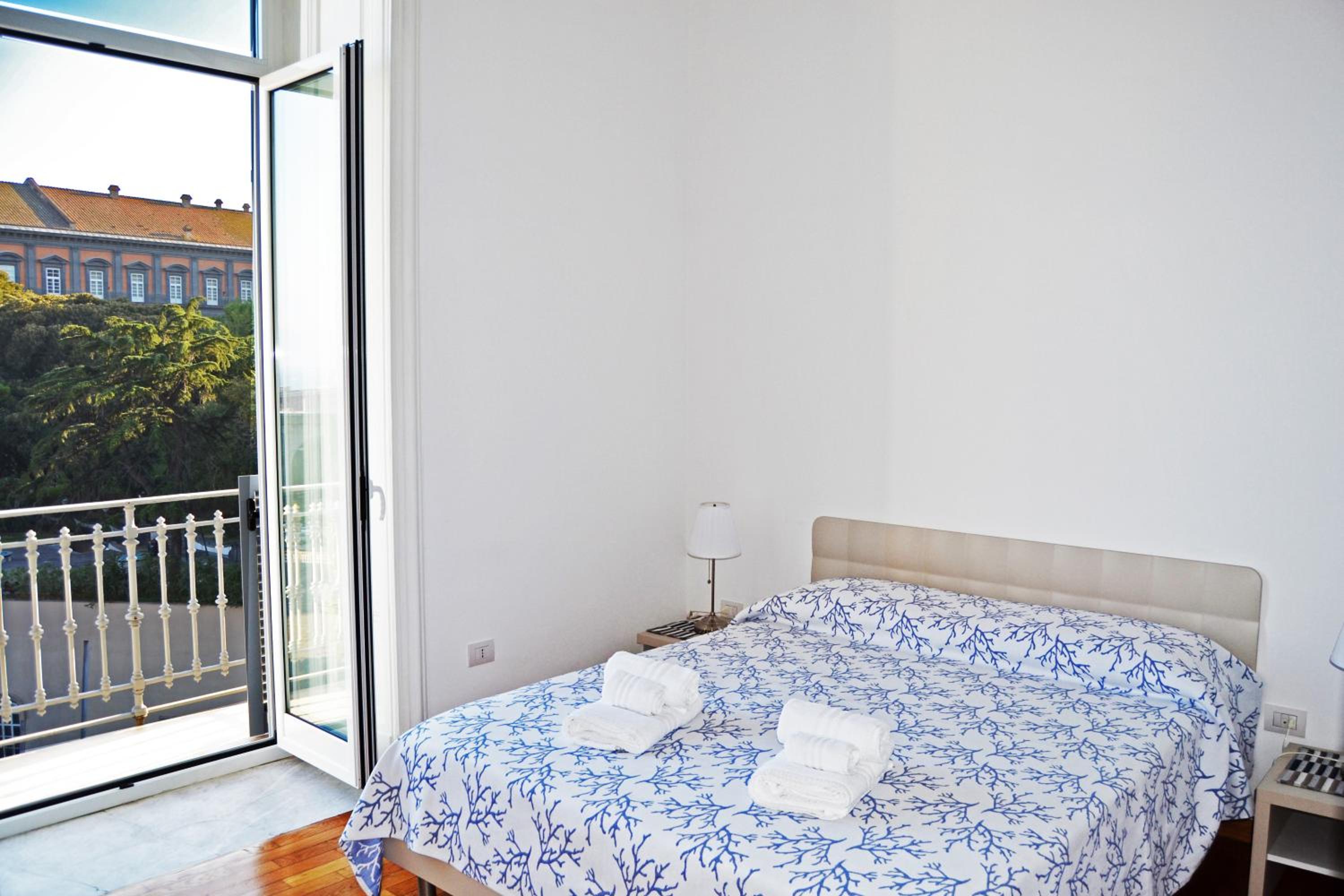 Double Room with Balcony and Sea View