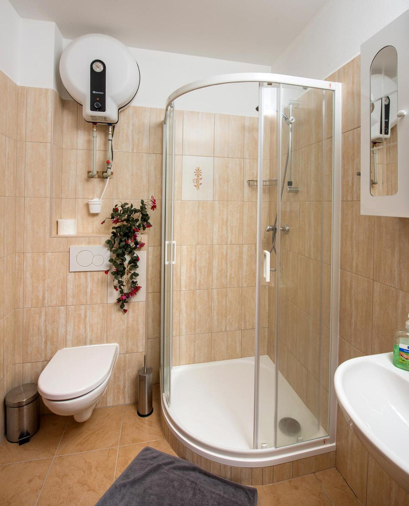 Standard Double or Twin Room photo 2