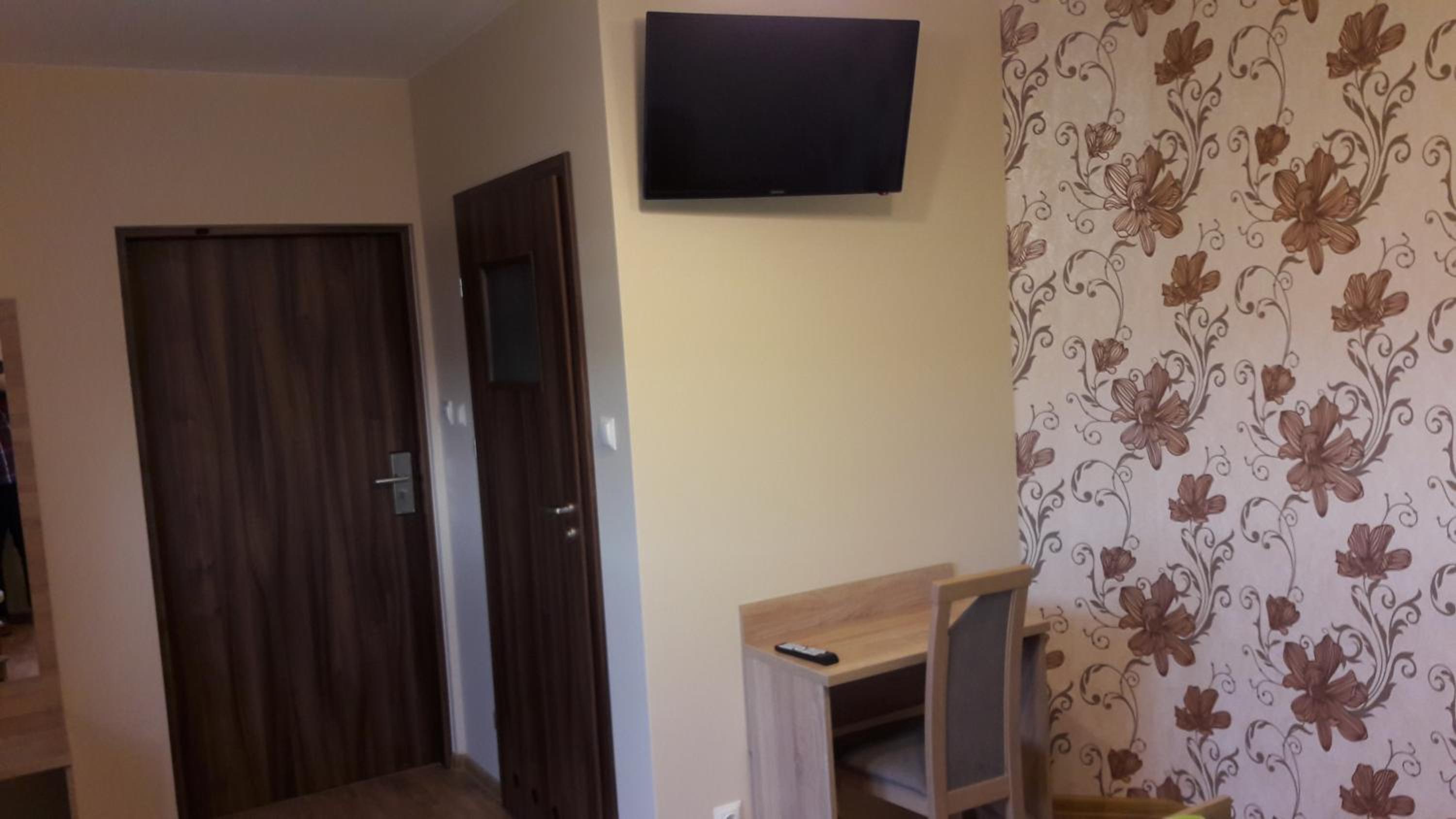 Superior King Room - Photo 2