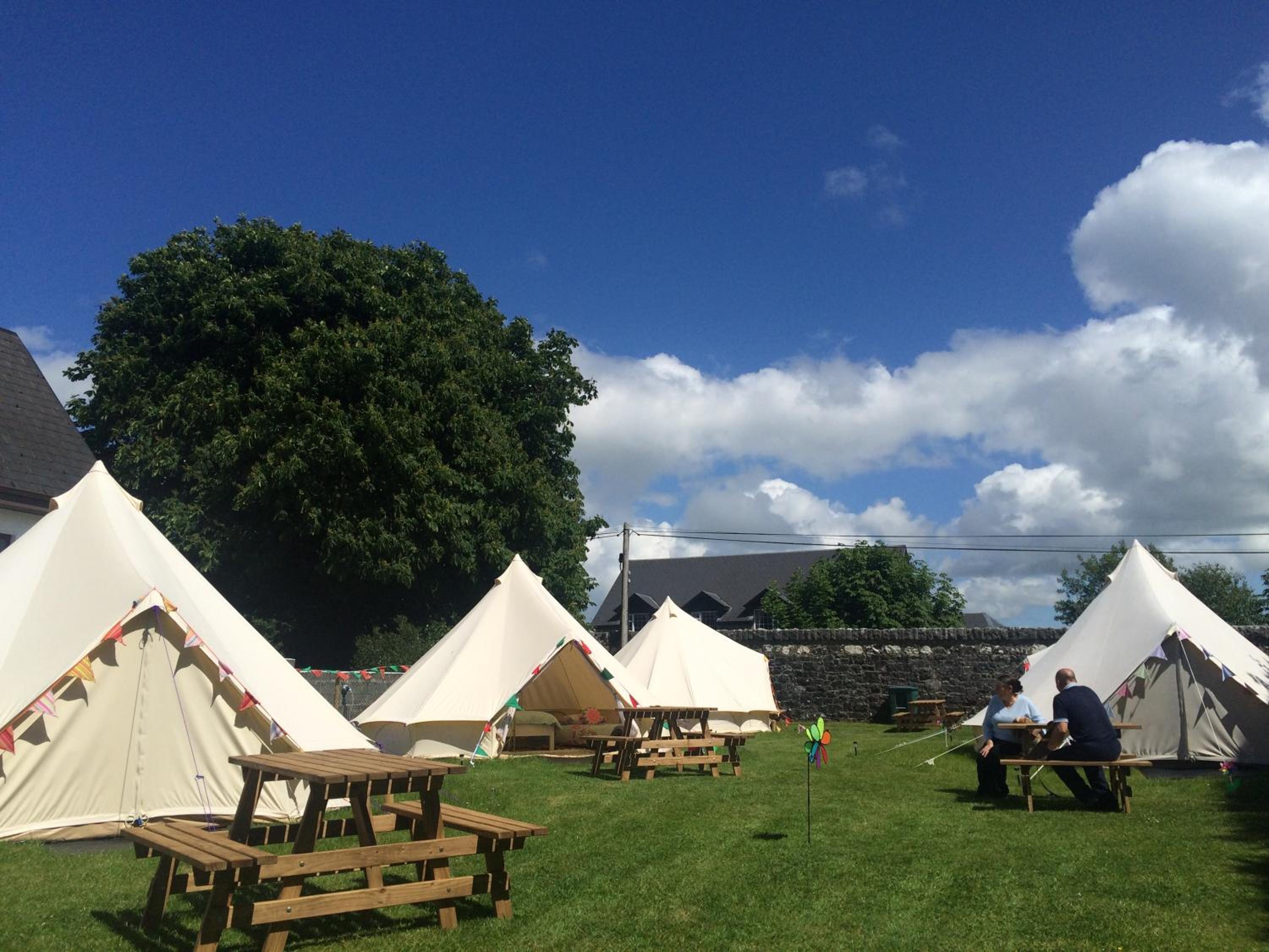 Bell Tent (2) - Photo 11