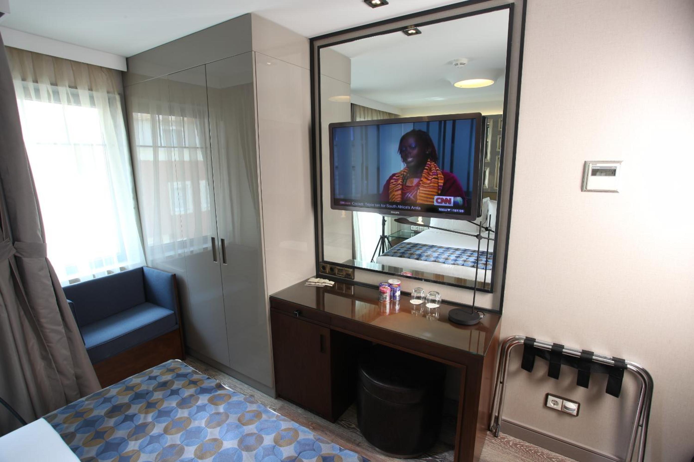 Club Double or Twin Room photo 2