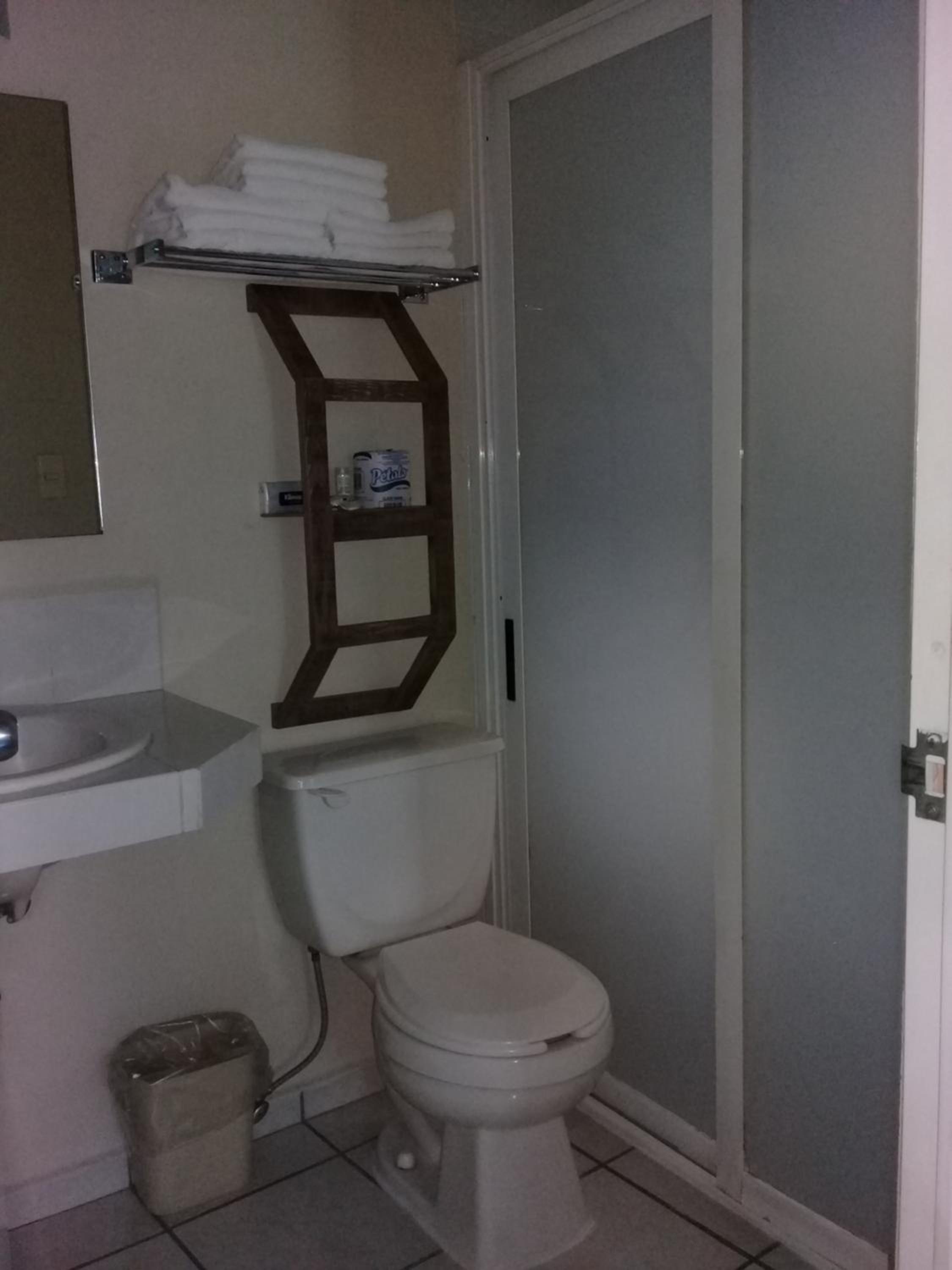 Junior Suite - Non-Smoking photo 3