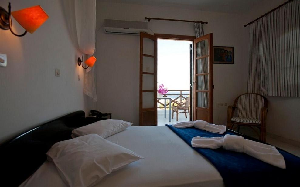 Apartment with Sea View (4 Adults) - Photo 1