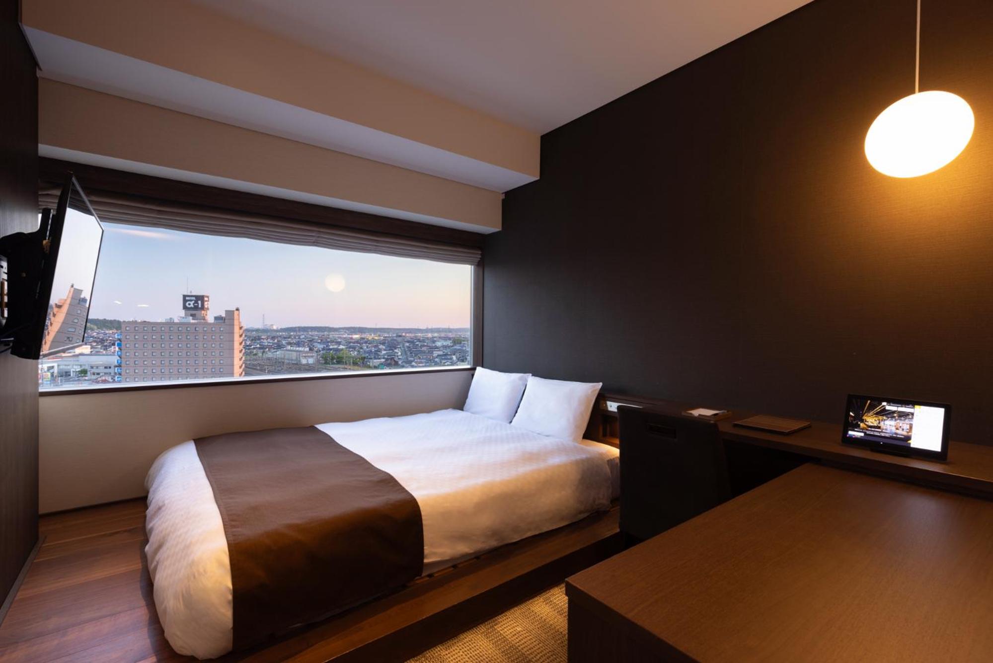 Comfort Double Room-3or4th Floor - Non-Smoking