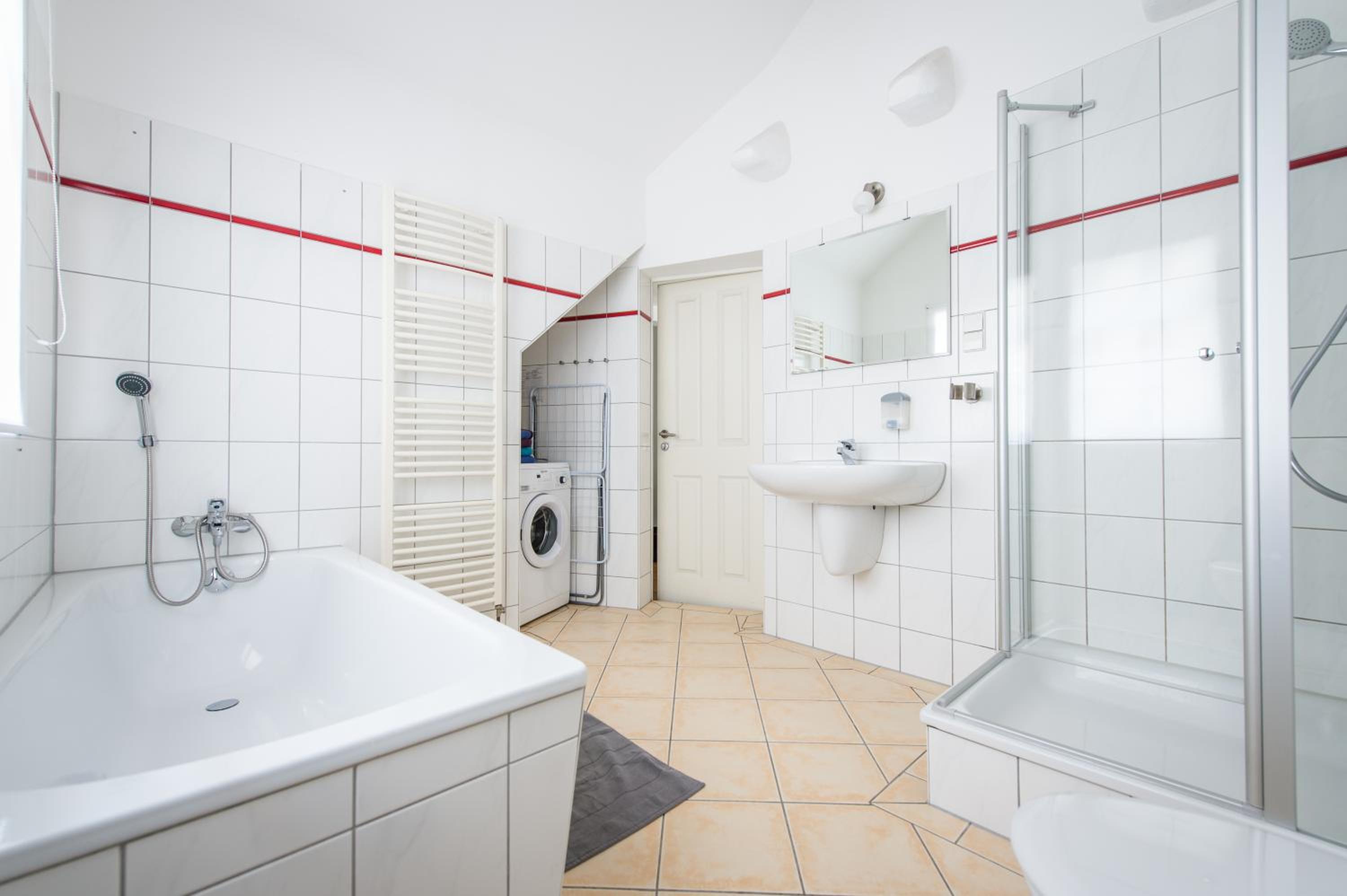 One-Bedroom Apartment - Burgplatz 1 photo 2