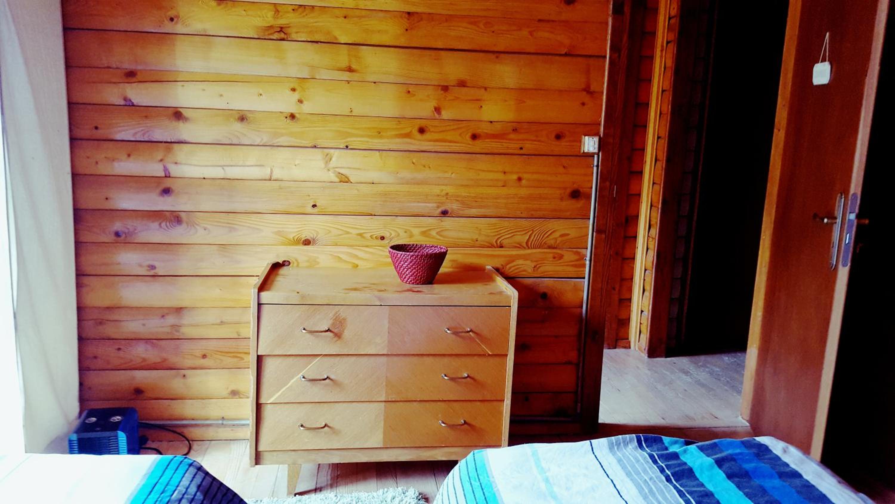 Twin Room with Mountain View and Shared Bathroom photo 2