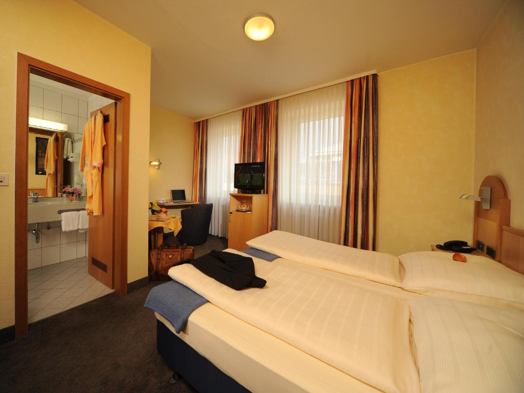 Comfort Double Room - Photo 3