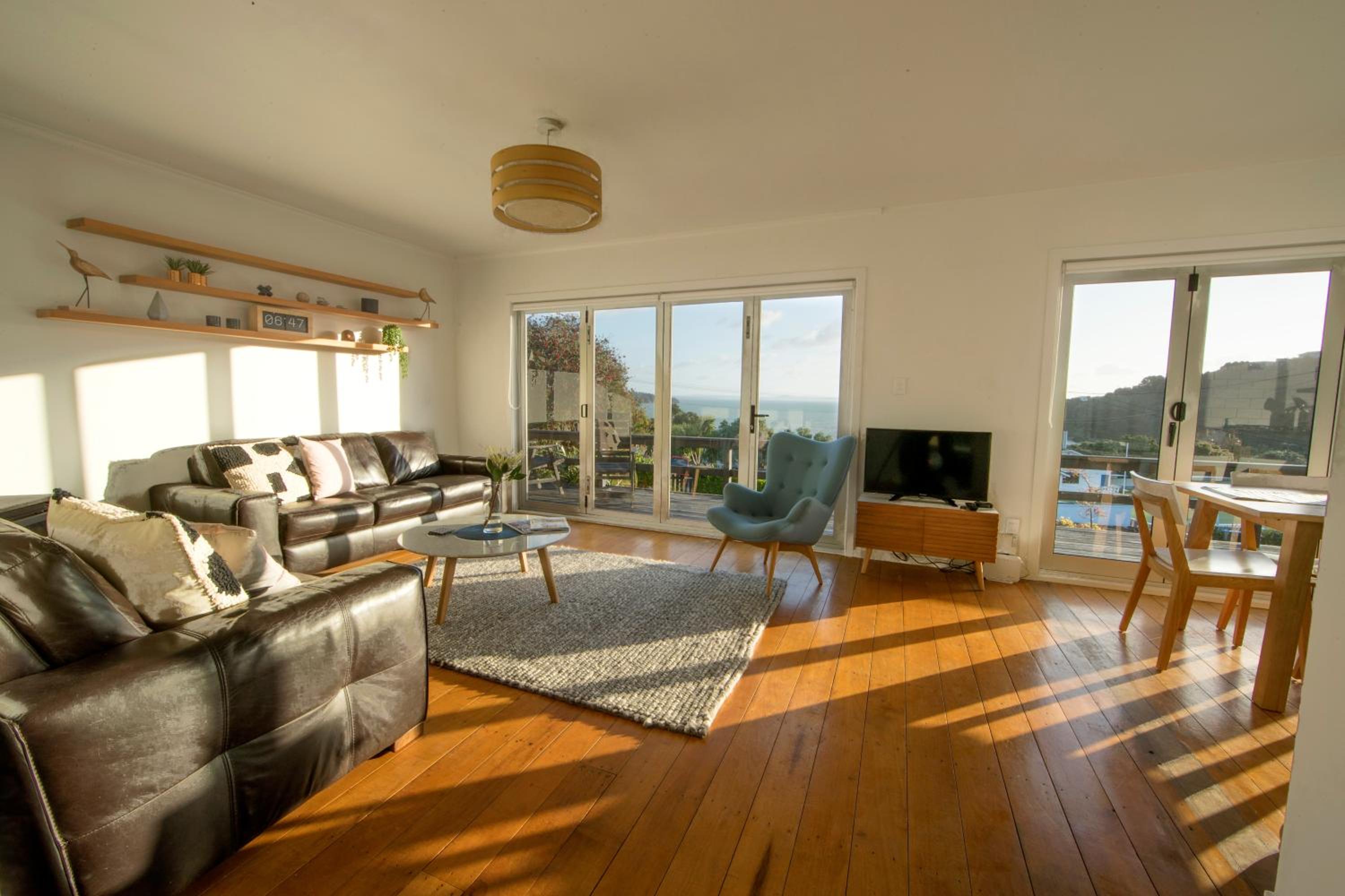 Three-Bedroom House photo 1