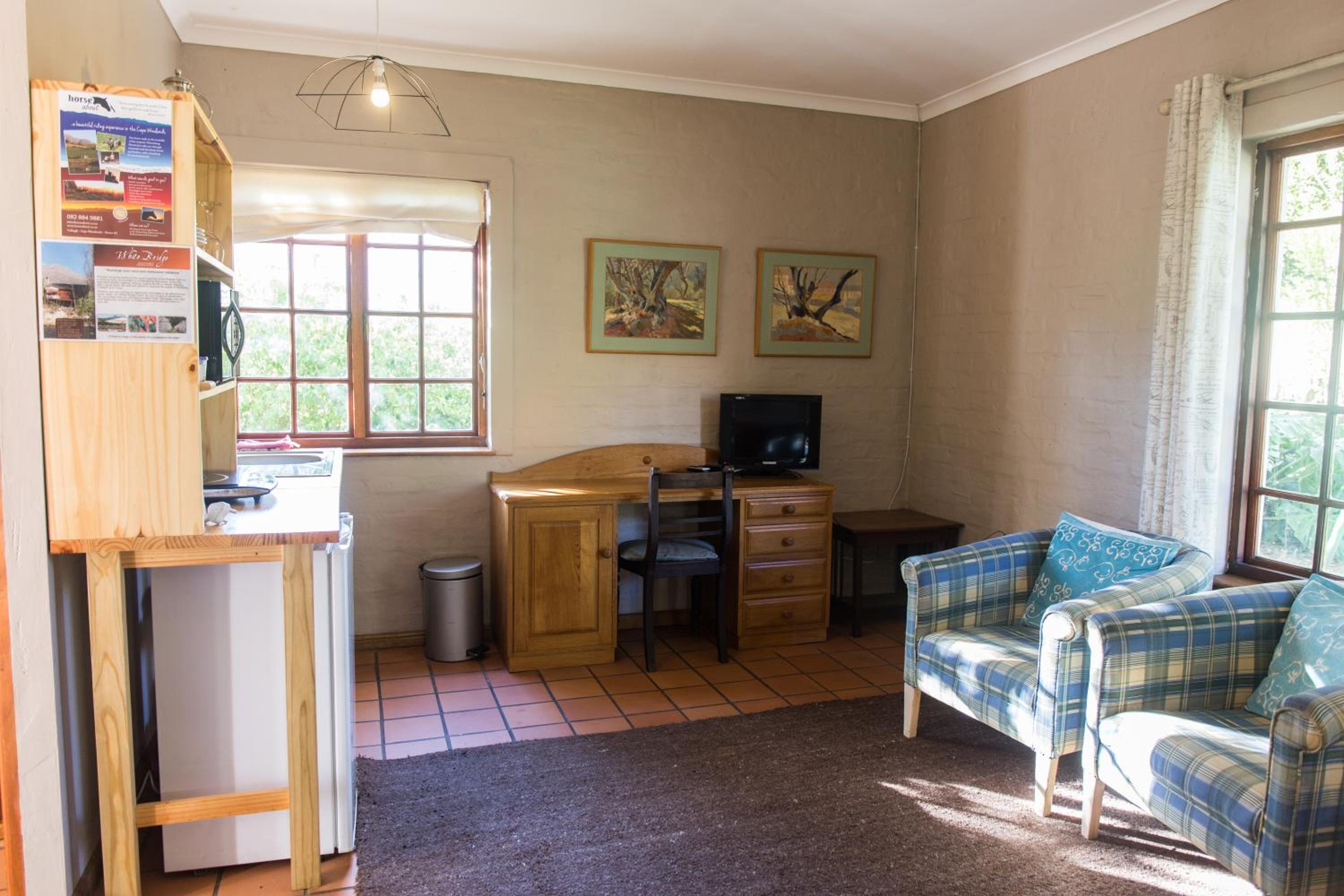 Deluxe Double or Twin Room with Garden View - Photo 4