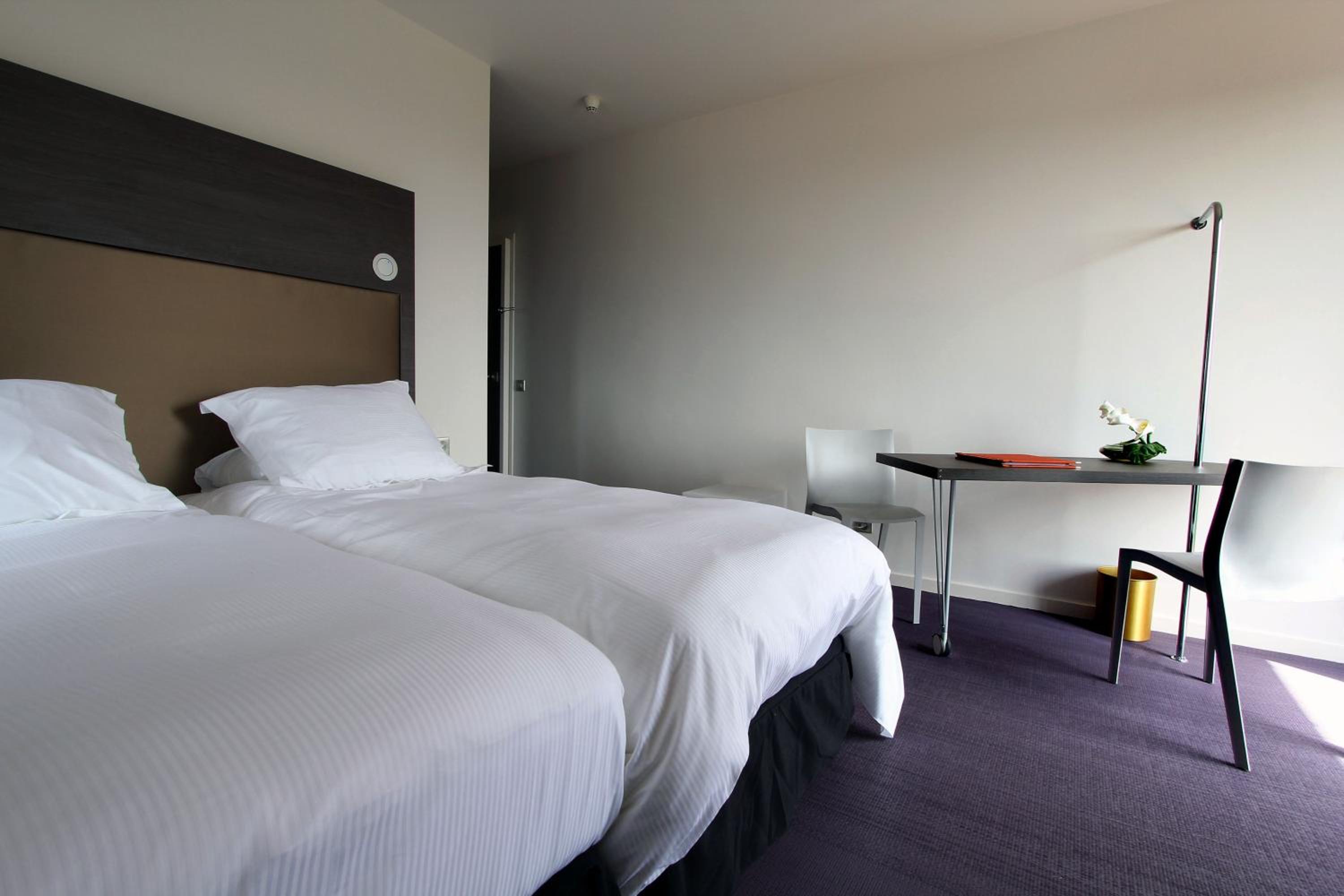 Deluxe Twin Room - Photo 1