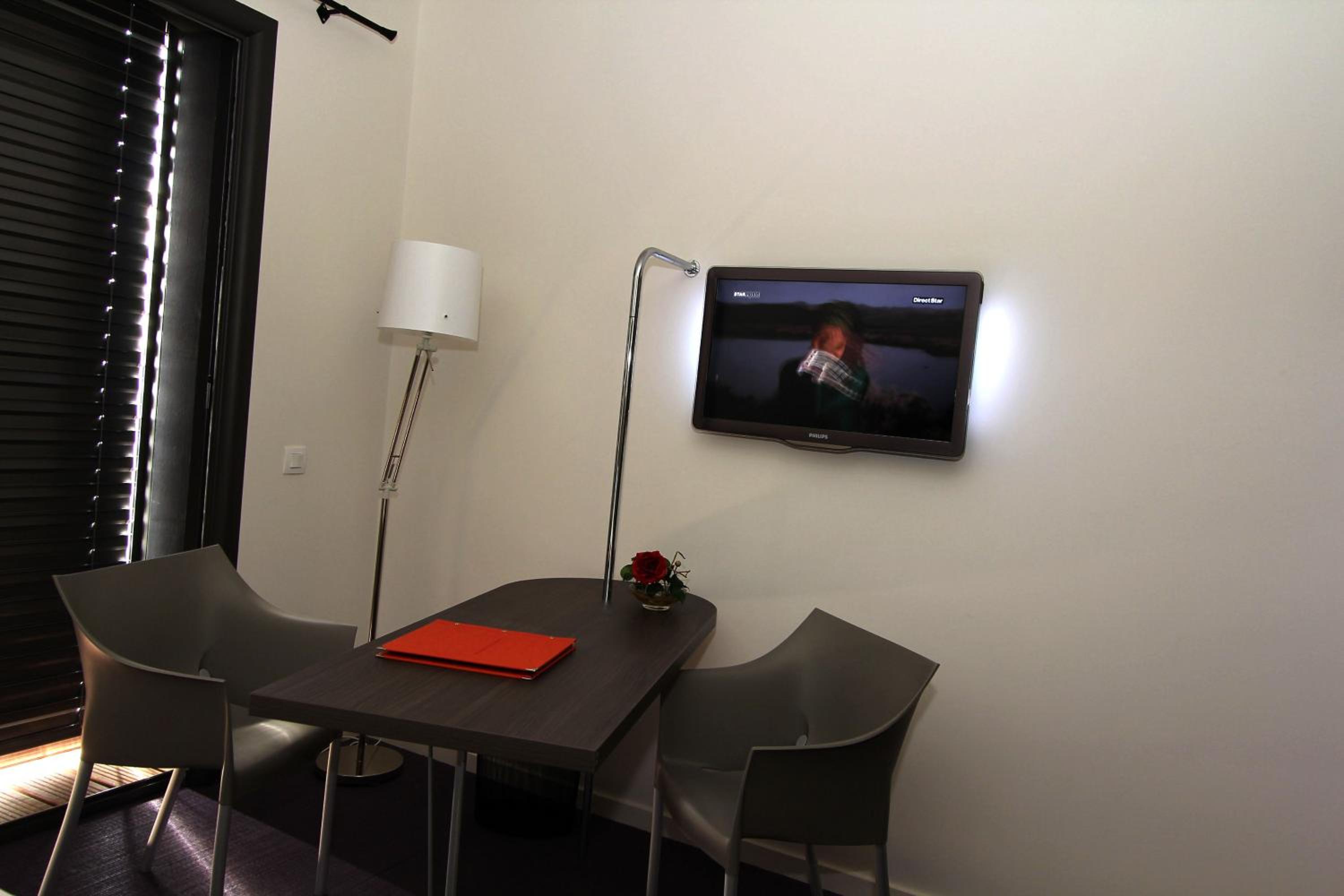 Suite - King Size - 2 to 4 People - Photo 5