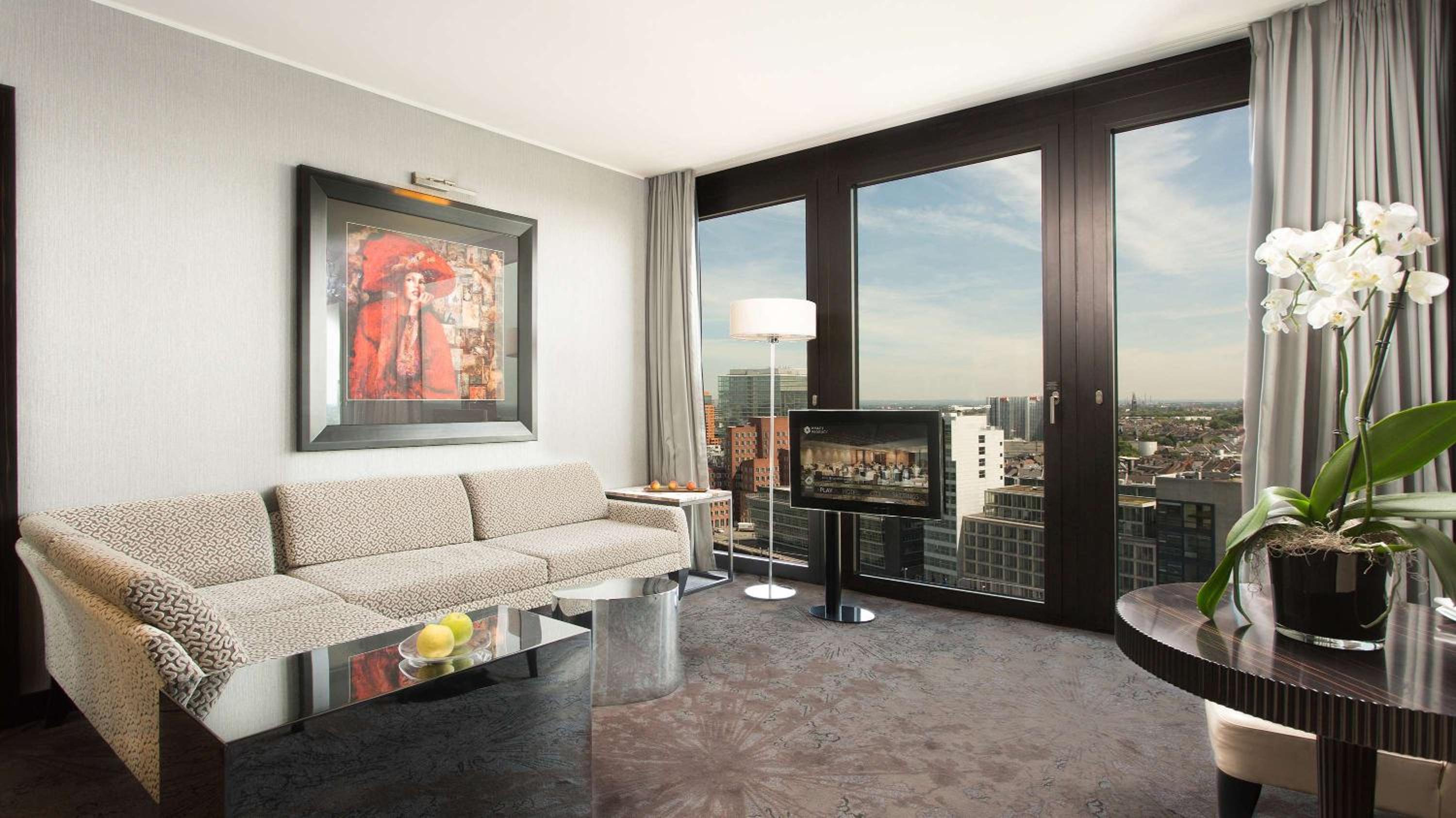 King Suite - Photo 7