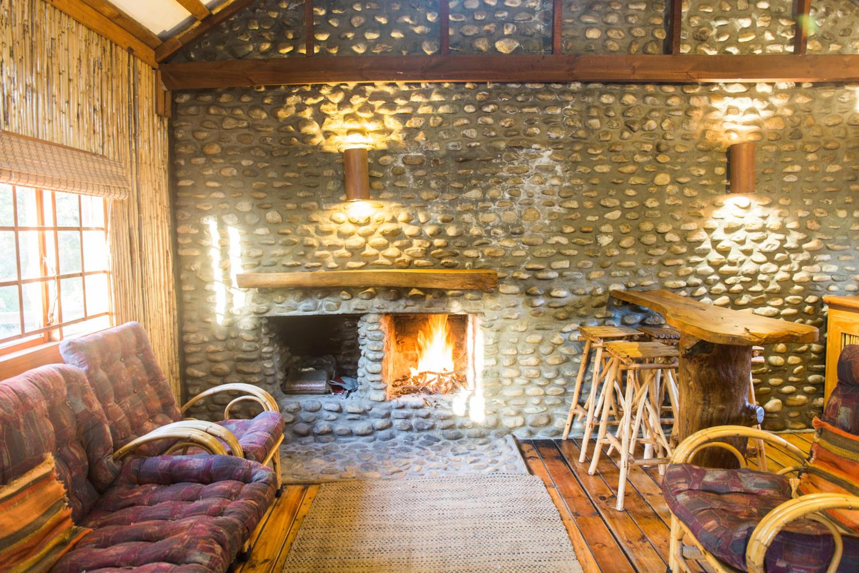 Family Room with Mountain View photo 1