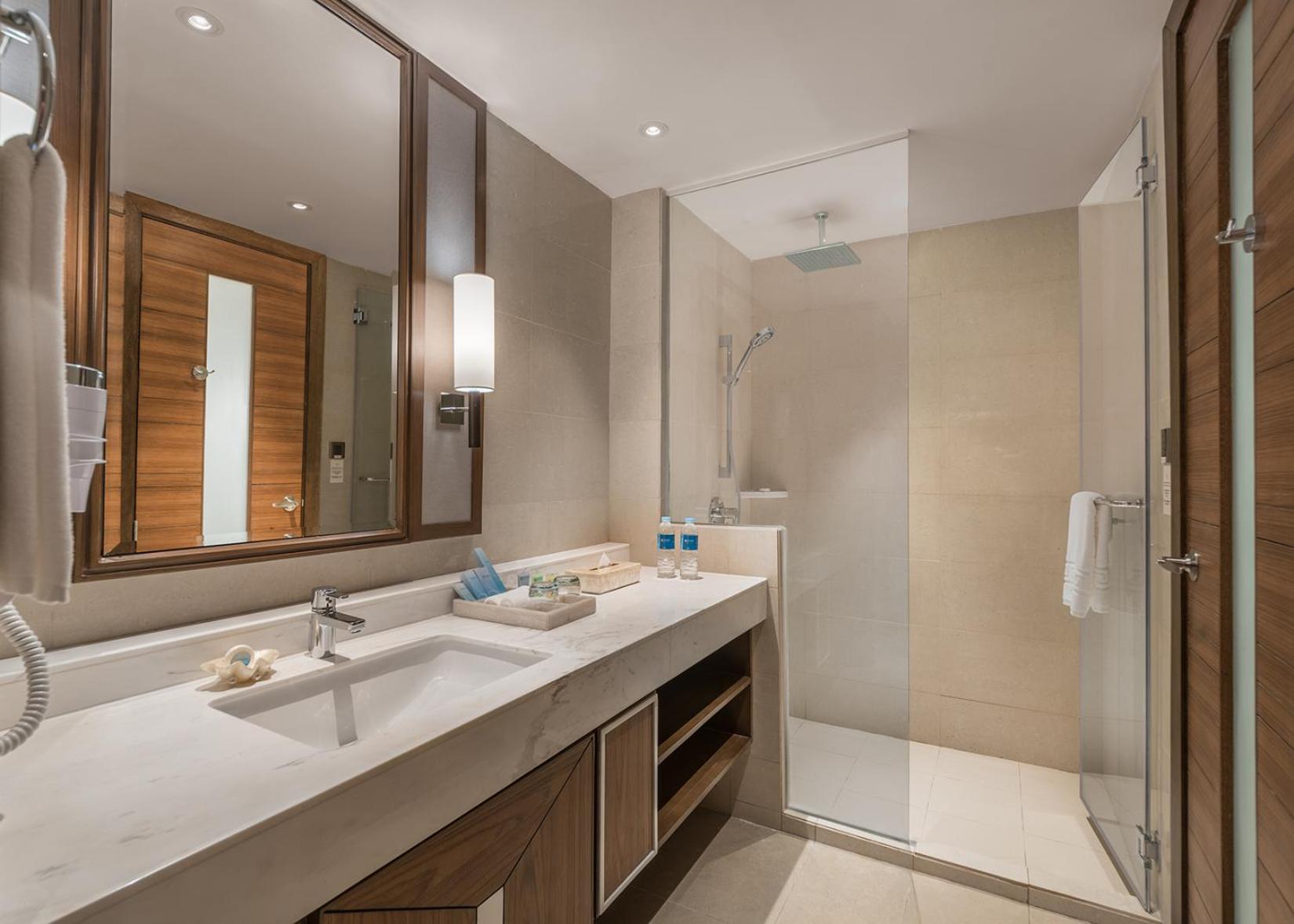 Deluxe Double or Twin Room - Photo 3
