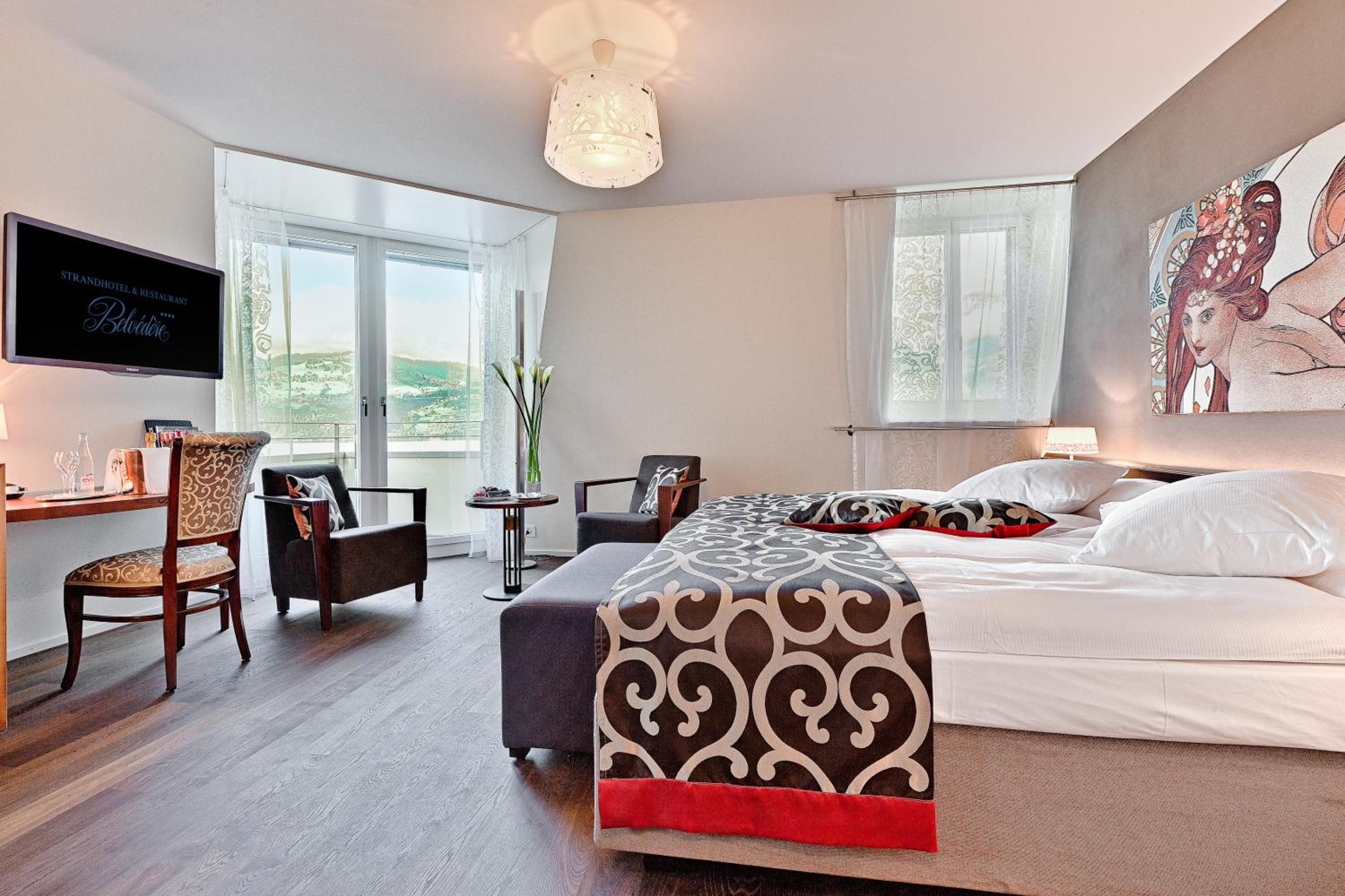 Boutique Double Room with Lake View photo 1