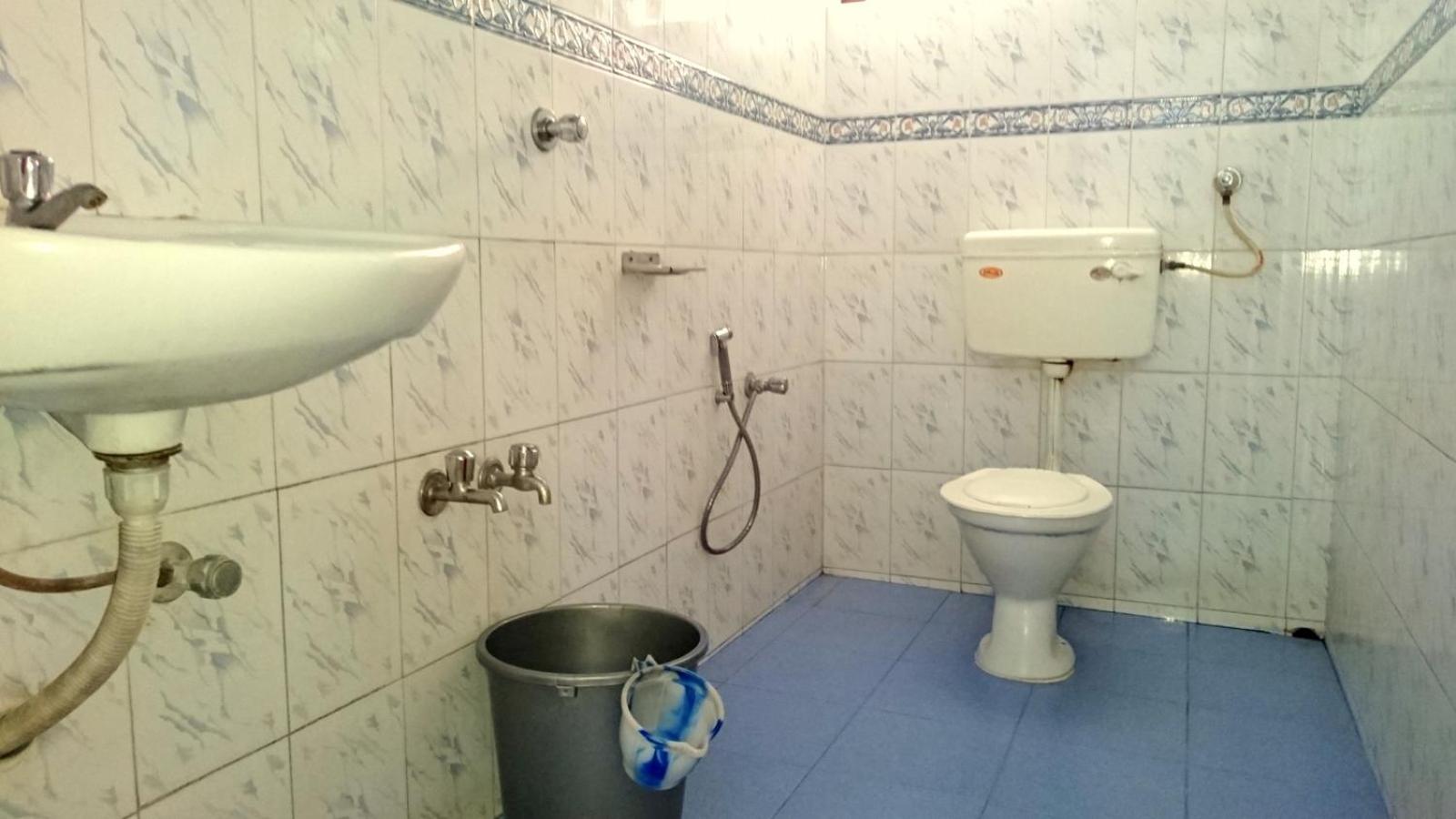 Budget Double Room photo 2