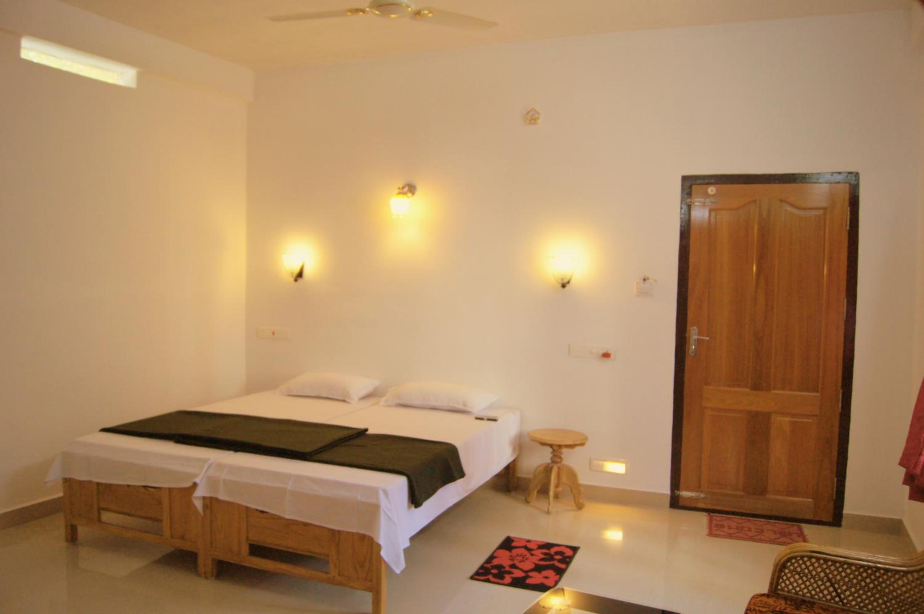 Deluxe Room - Photo 1