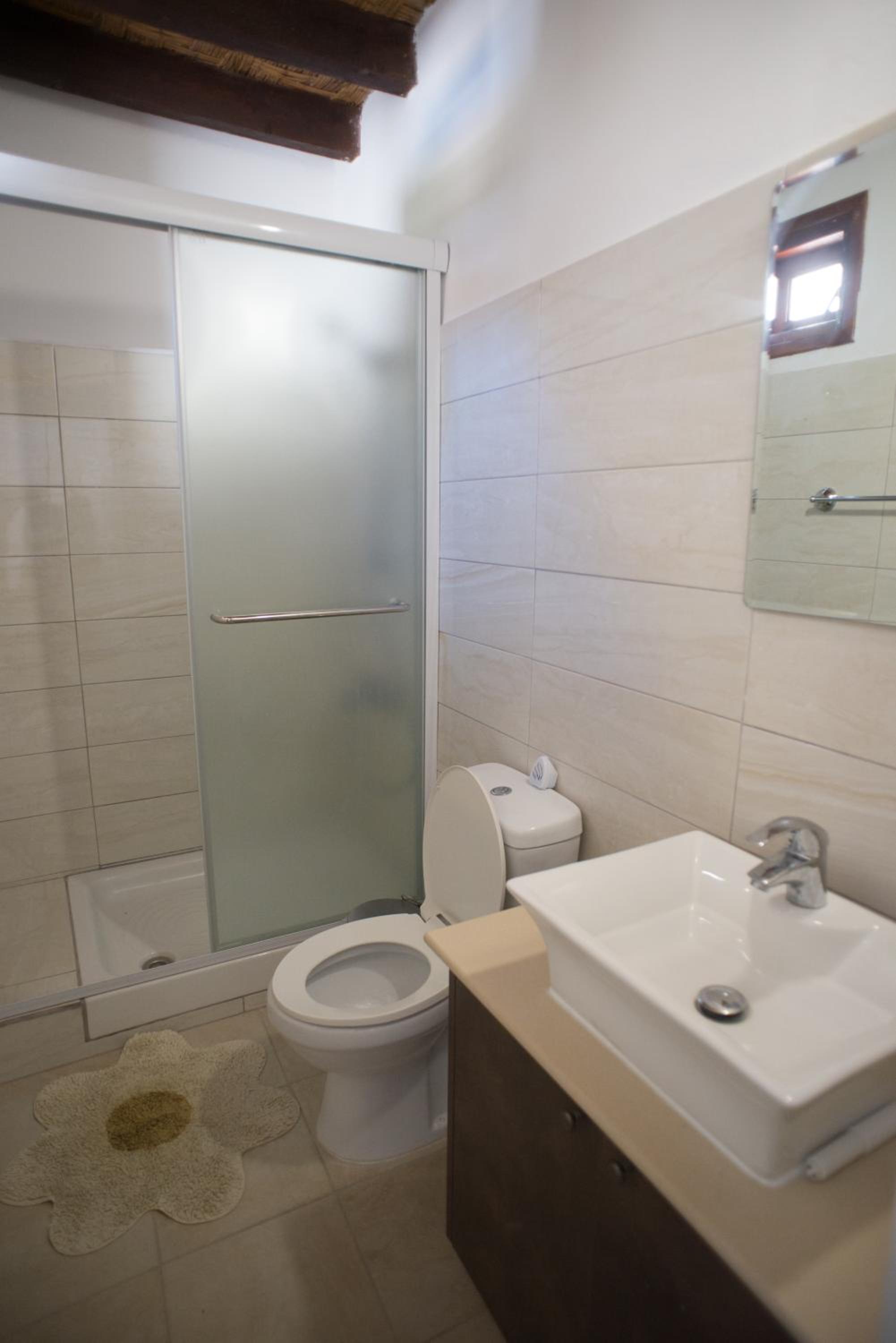 Double or Twin Room photo 3