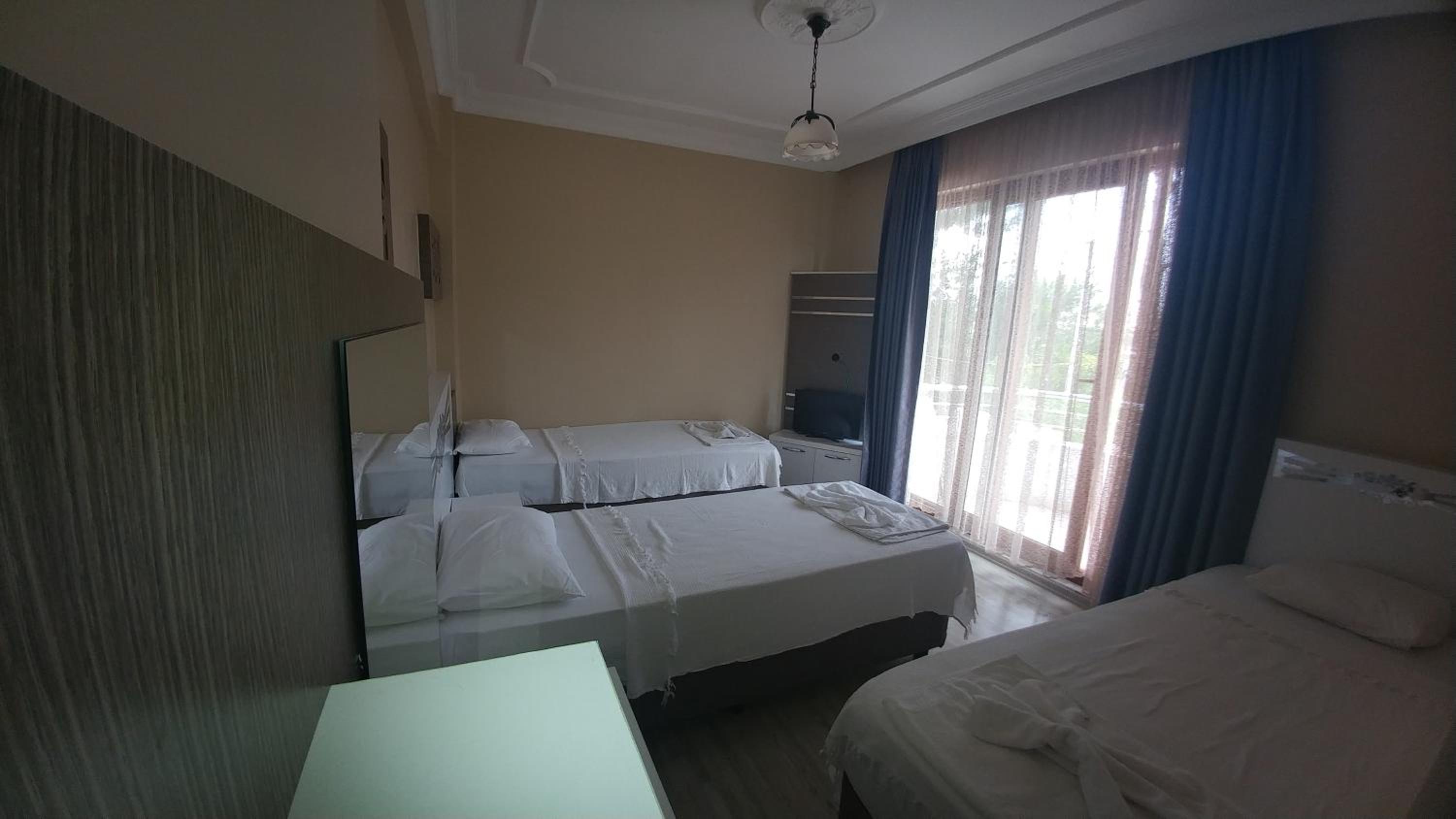 Triple Room - Photo 5