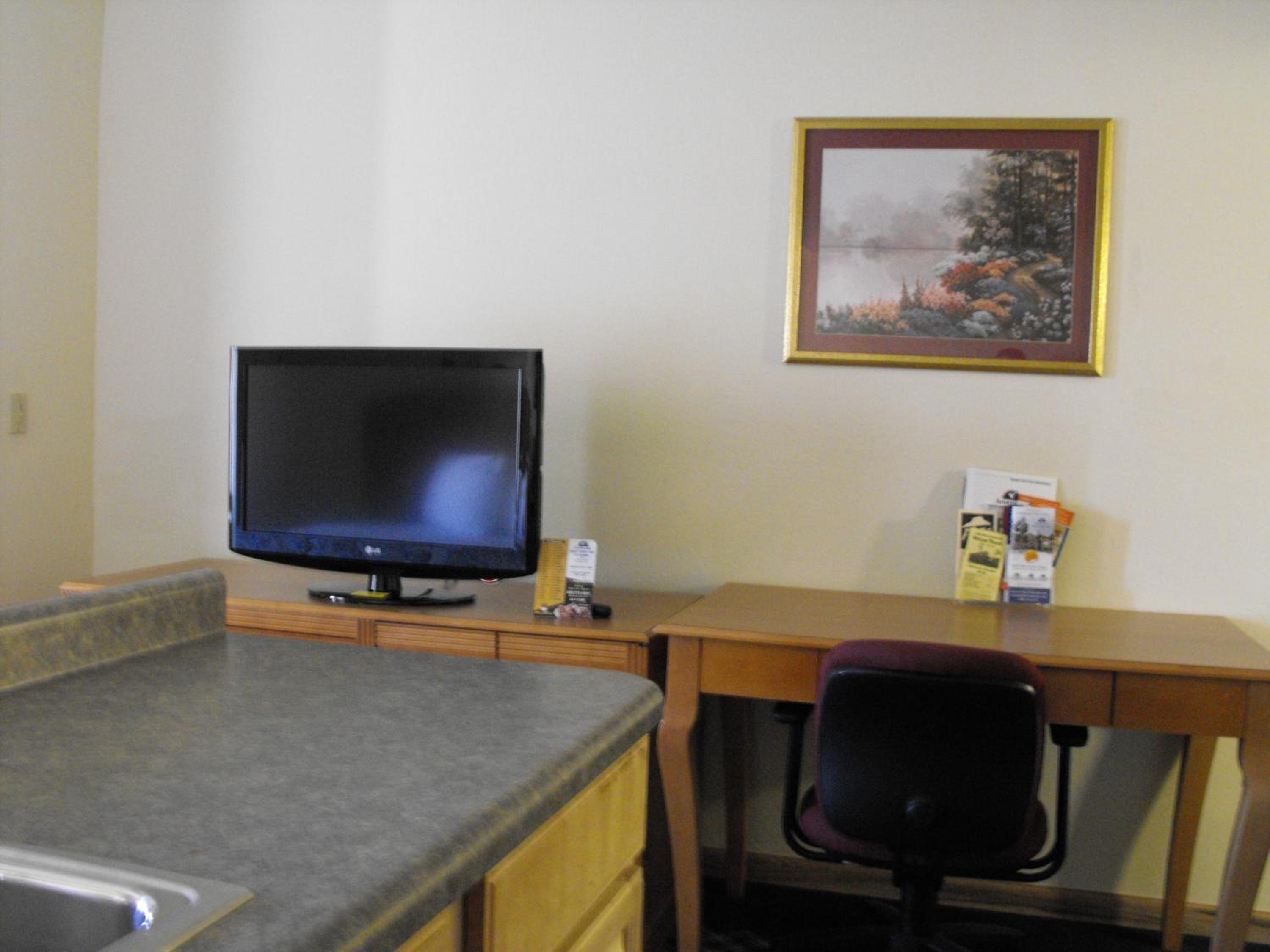 Double Room with Two Double Beds - Non-Smoking - Photo 4