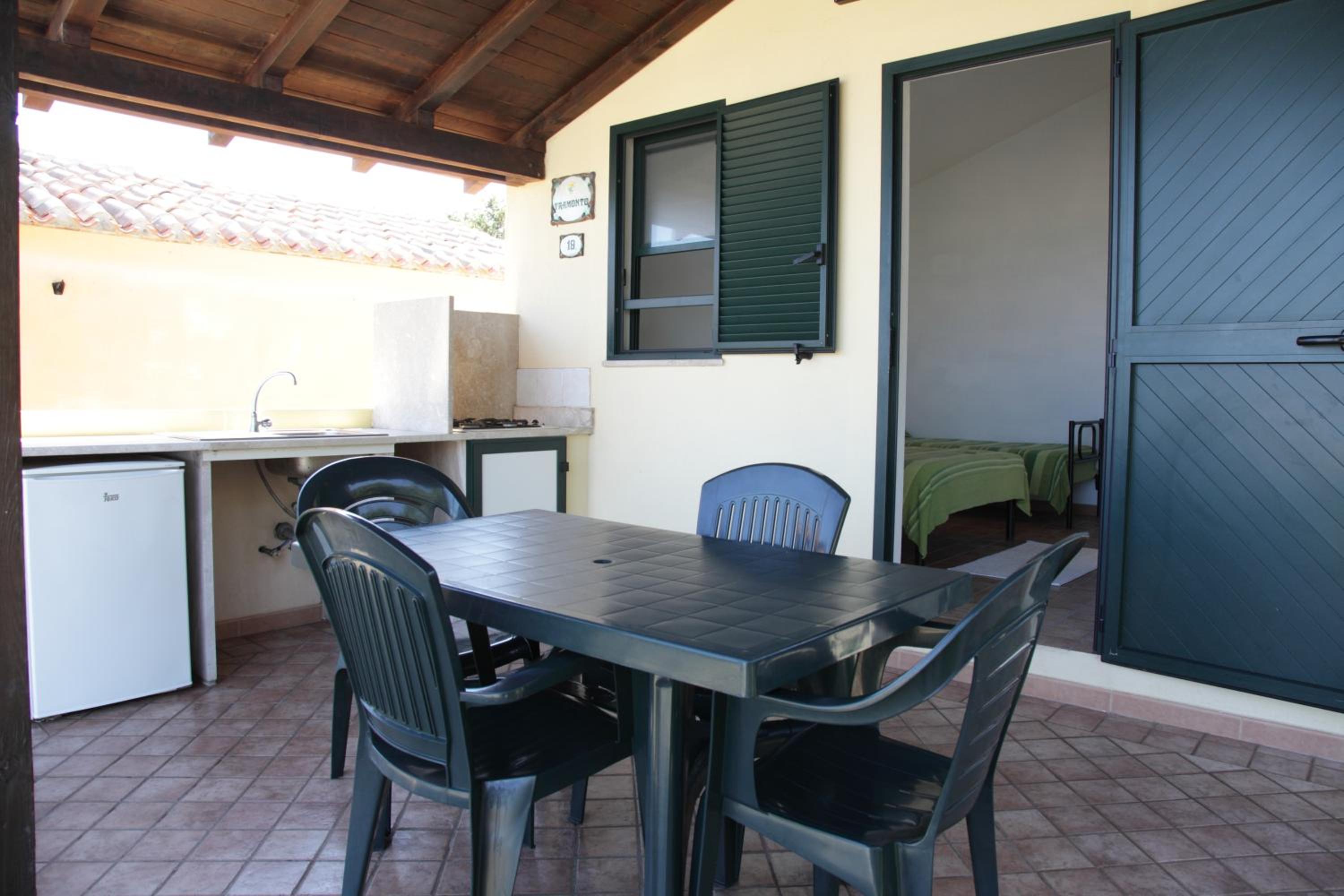 One-Bedroom Bungalow photo 2