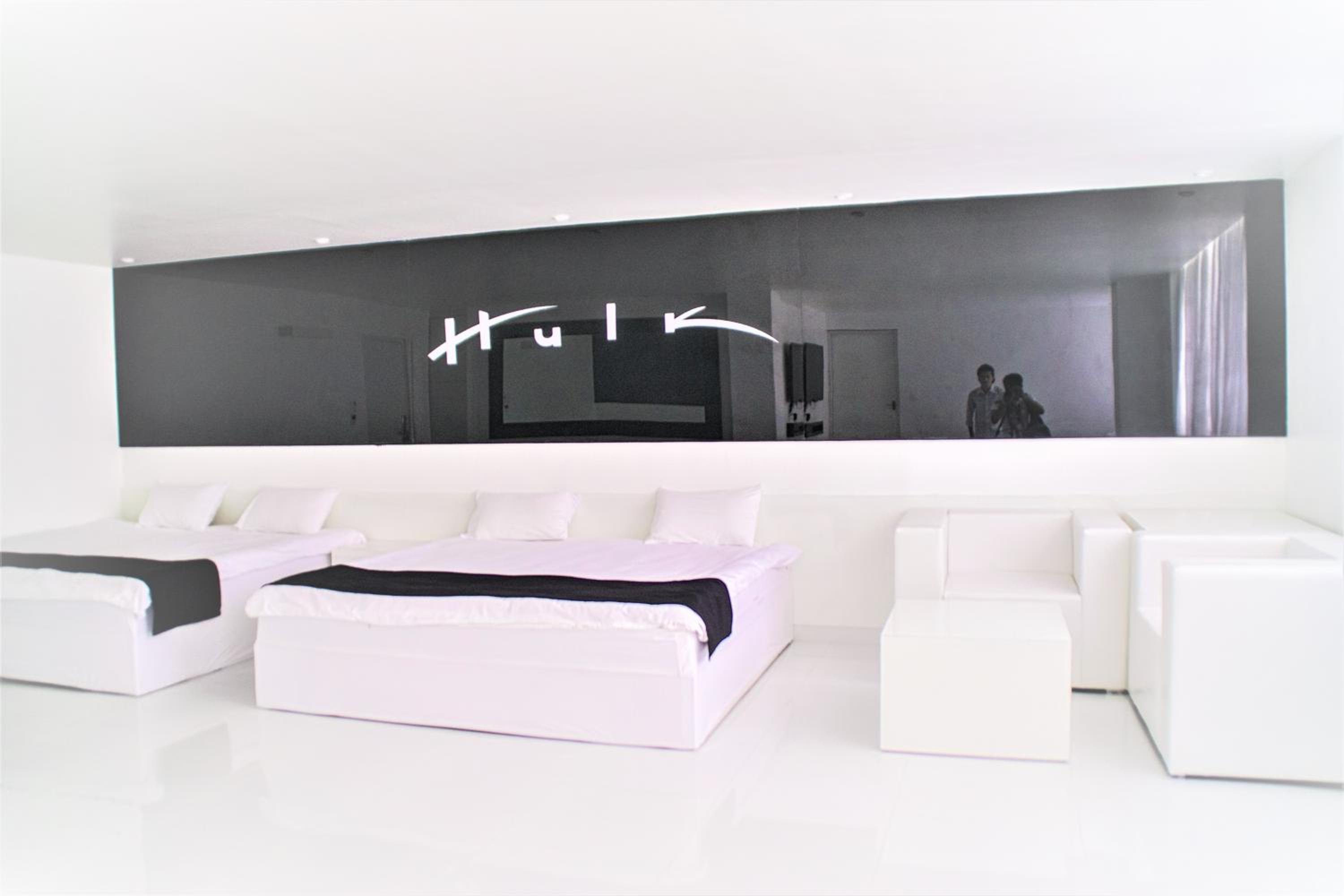 King Room With Two King Beds