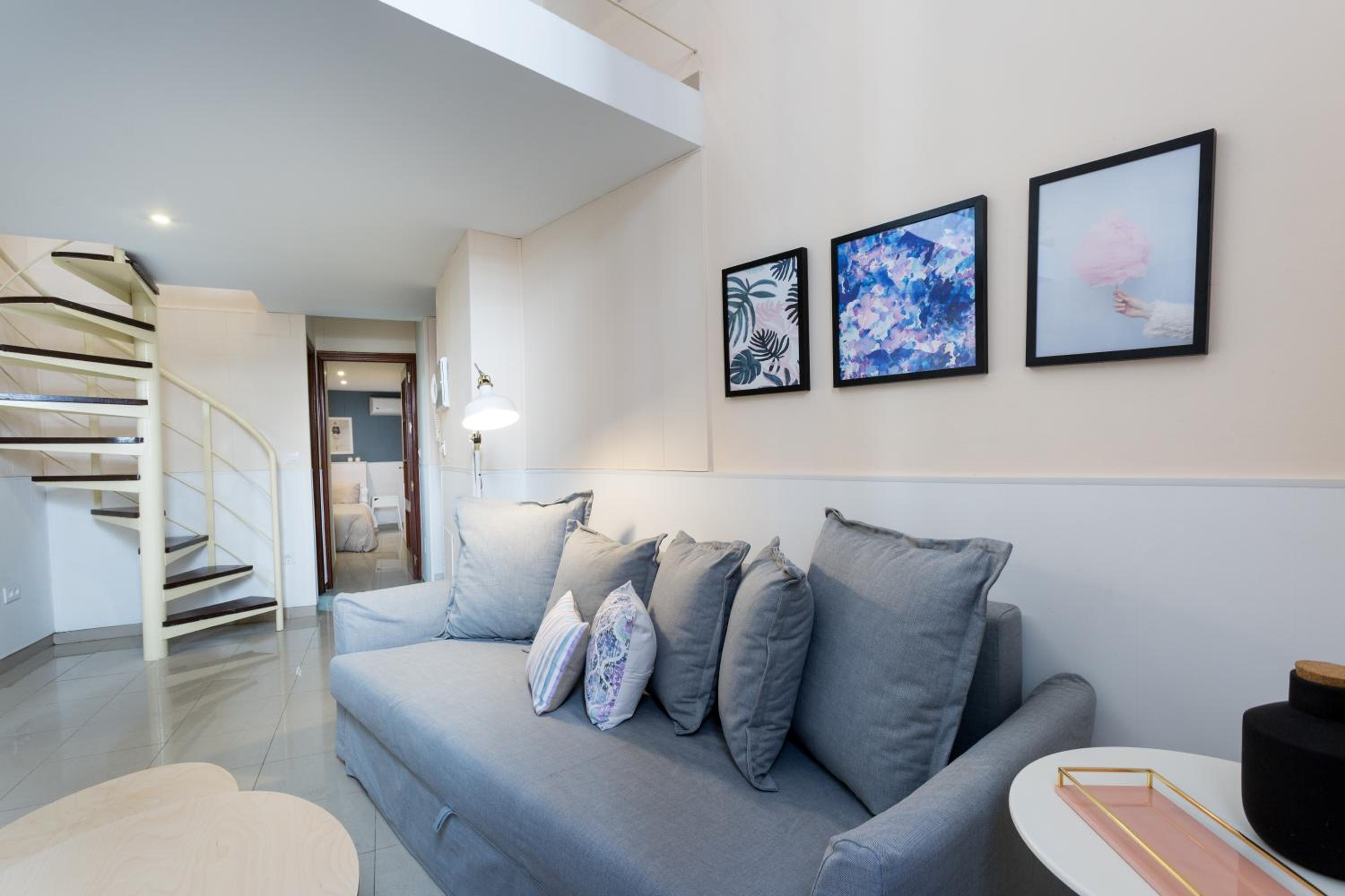 Duplex Apartment - Photo 29