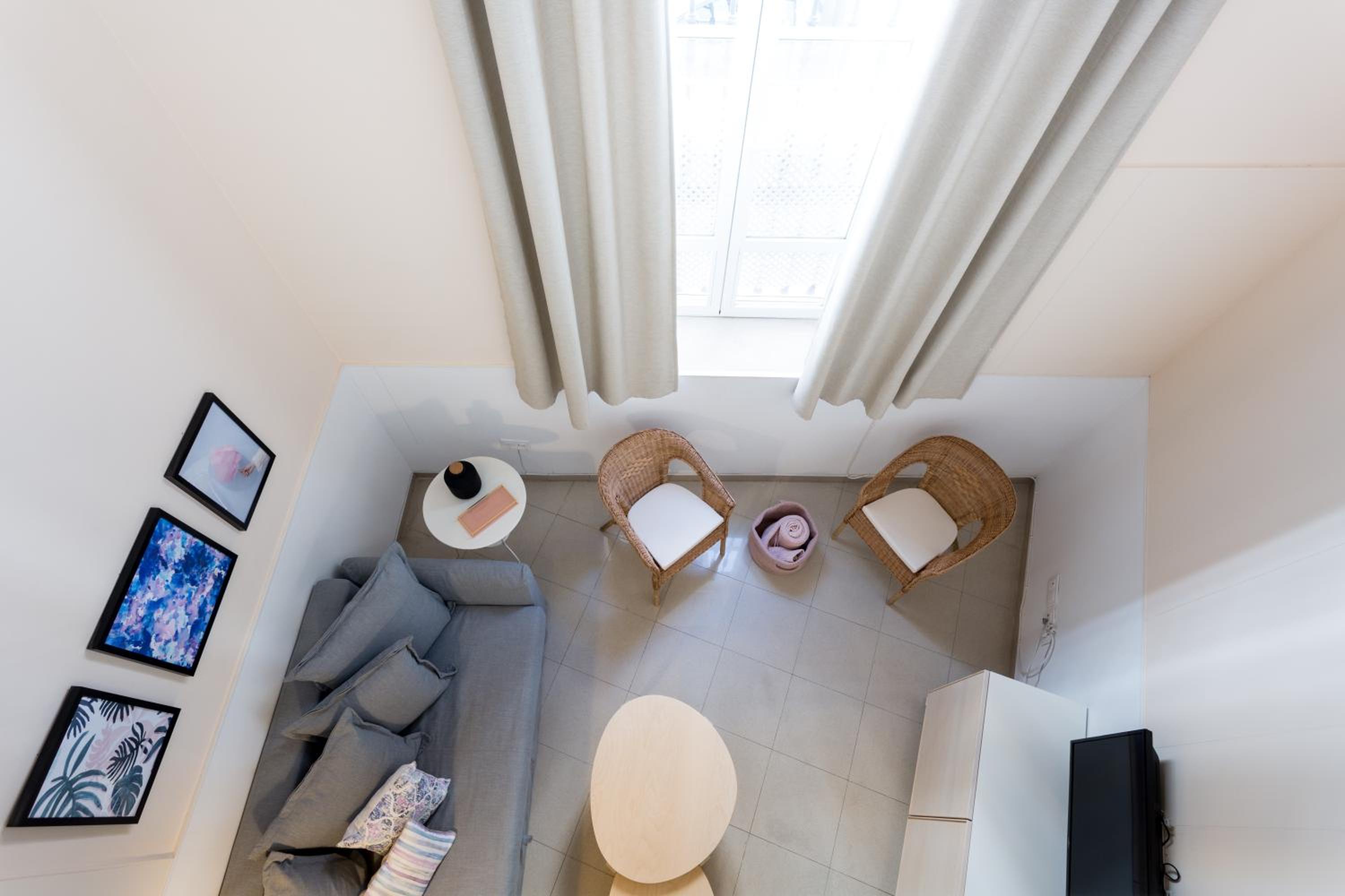 Duplex Apartment - Photo 1