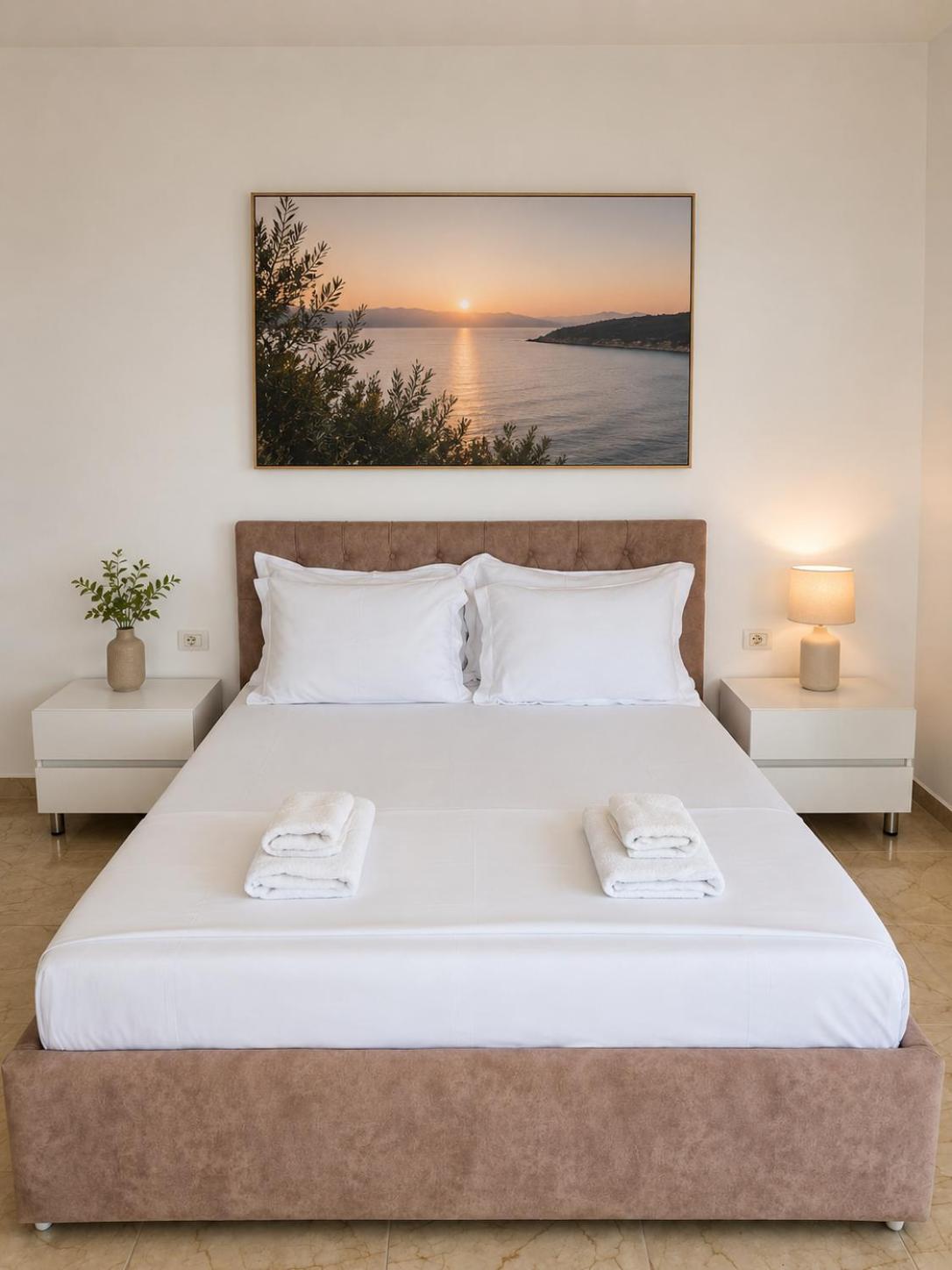 Apartment with Sea View photo 2