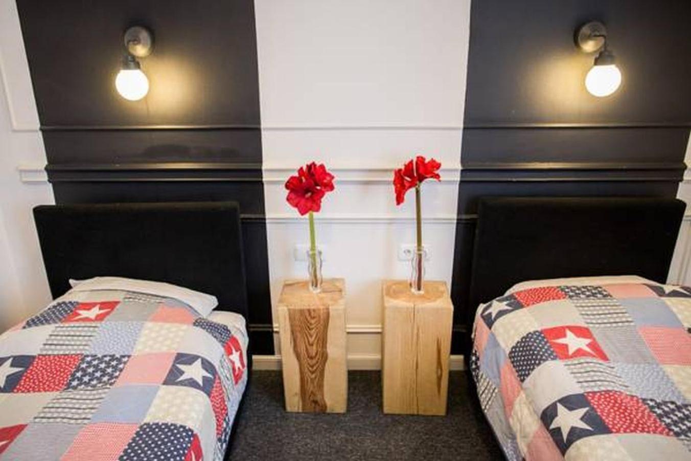 Twin Room - Photo 15