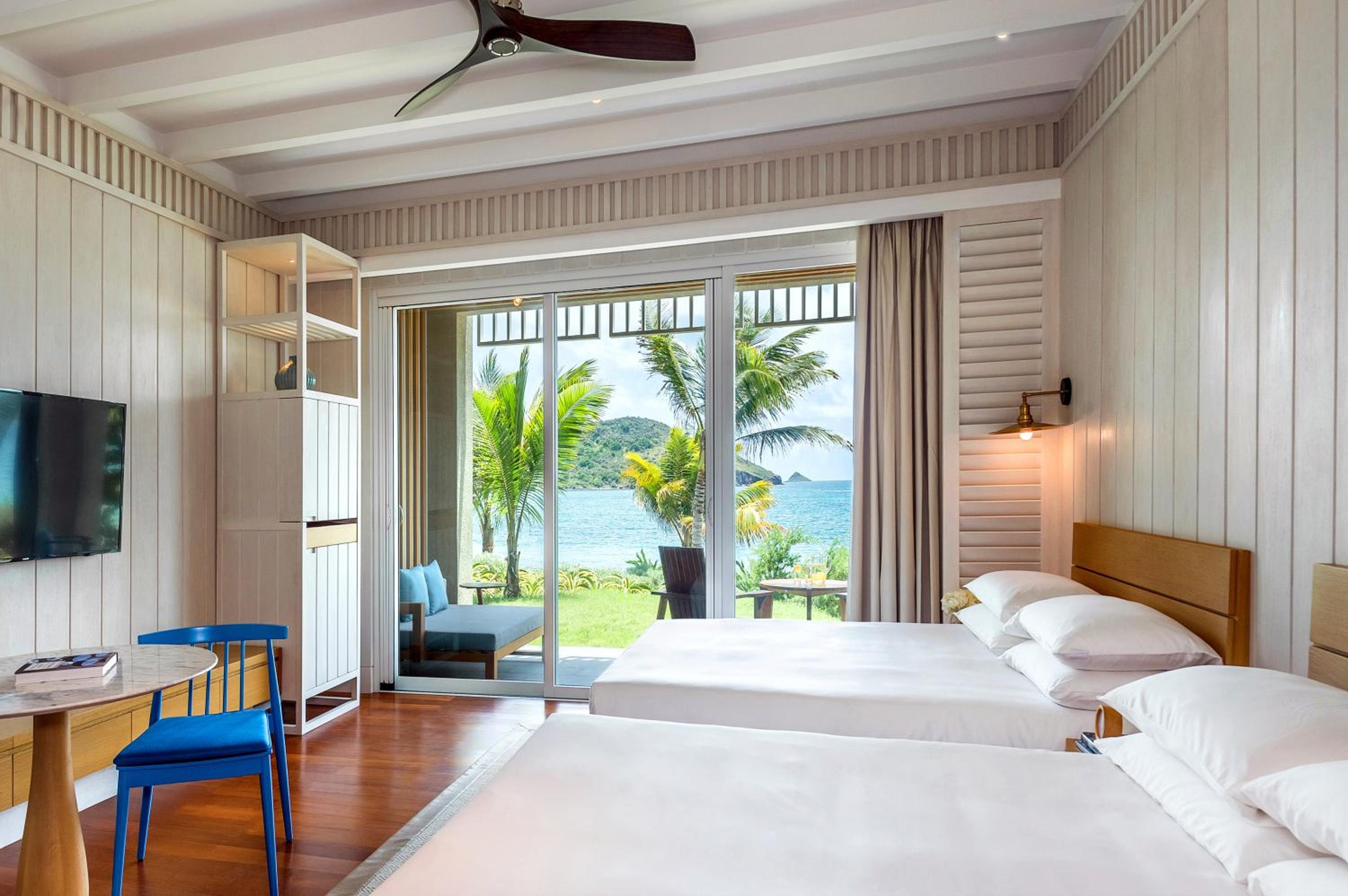 Queen Room with Two Queen Beds and Pool View