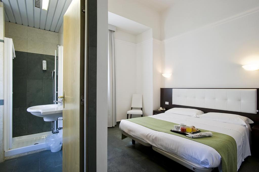 Single Room with Sea View photo 2